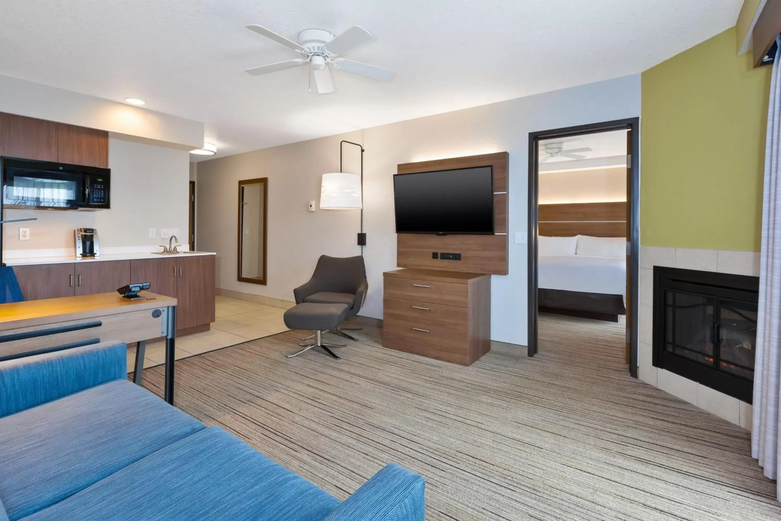 Photo of the whole room, TV/Entertainment Center in Holiday Inn Express Hotel & Suites Petoskey, an IHG Hotel