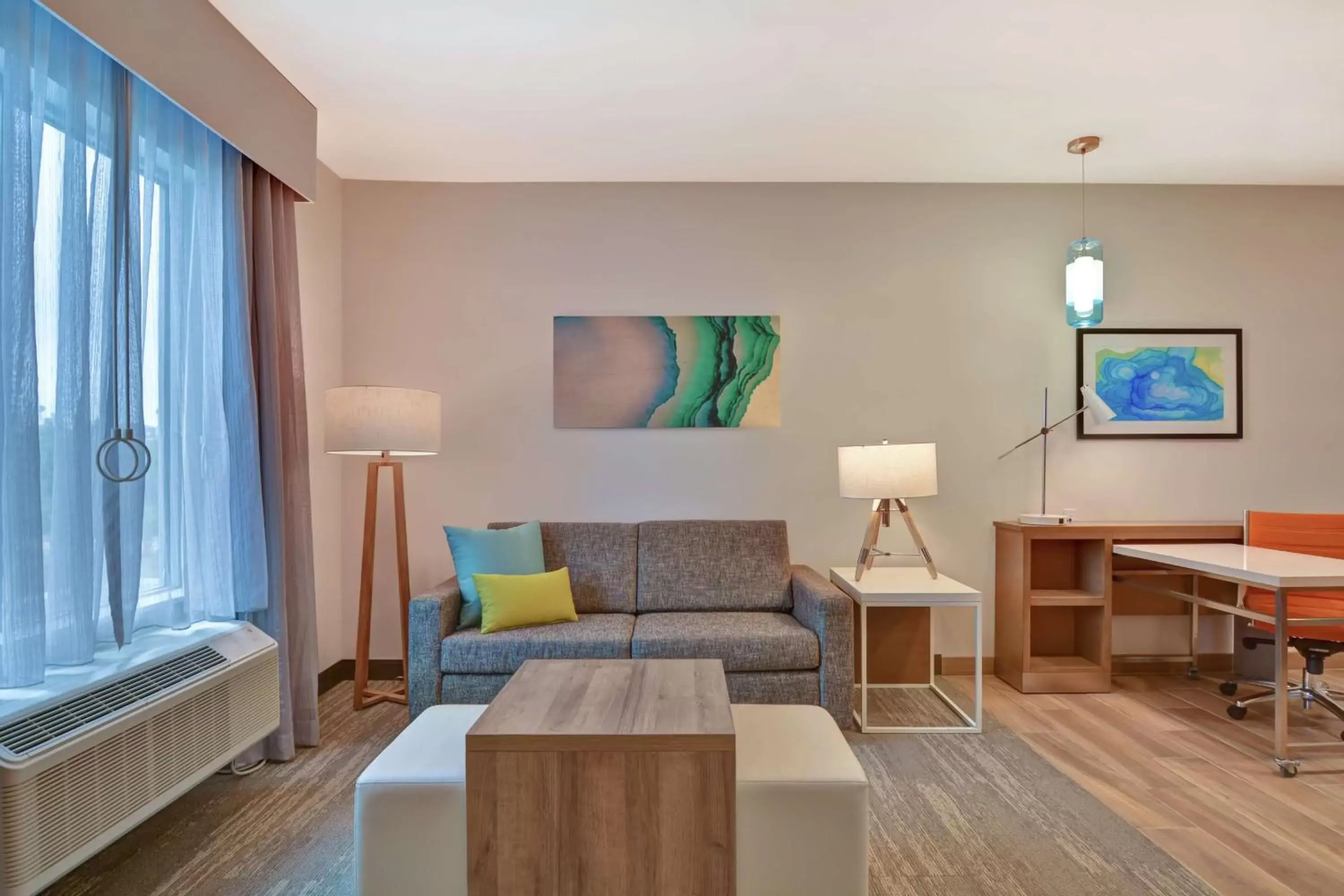 Bedroom, Seating Area in Homewood Suites By Hilton Chula Vista Eastlake