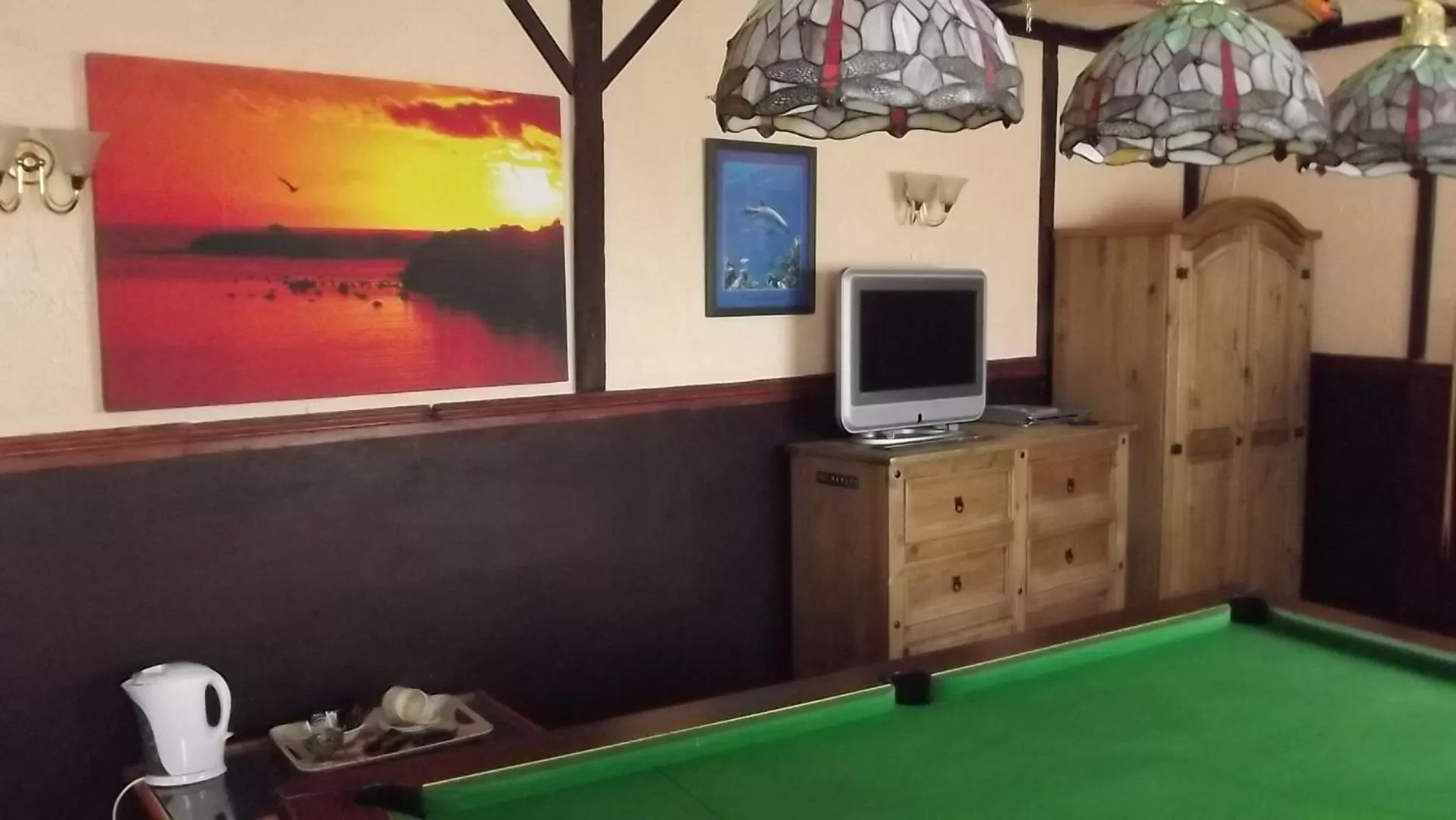 Billiard in Jasmine House