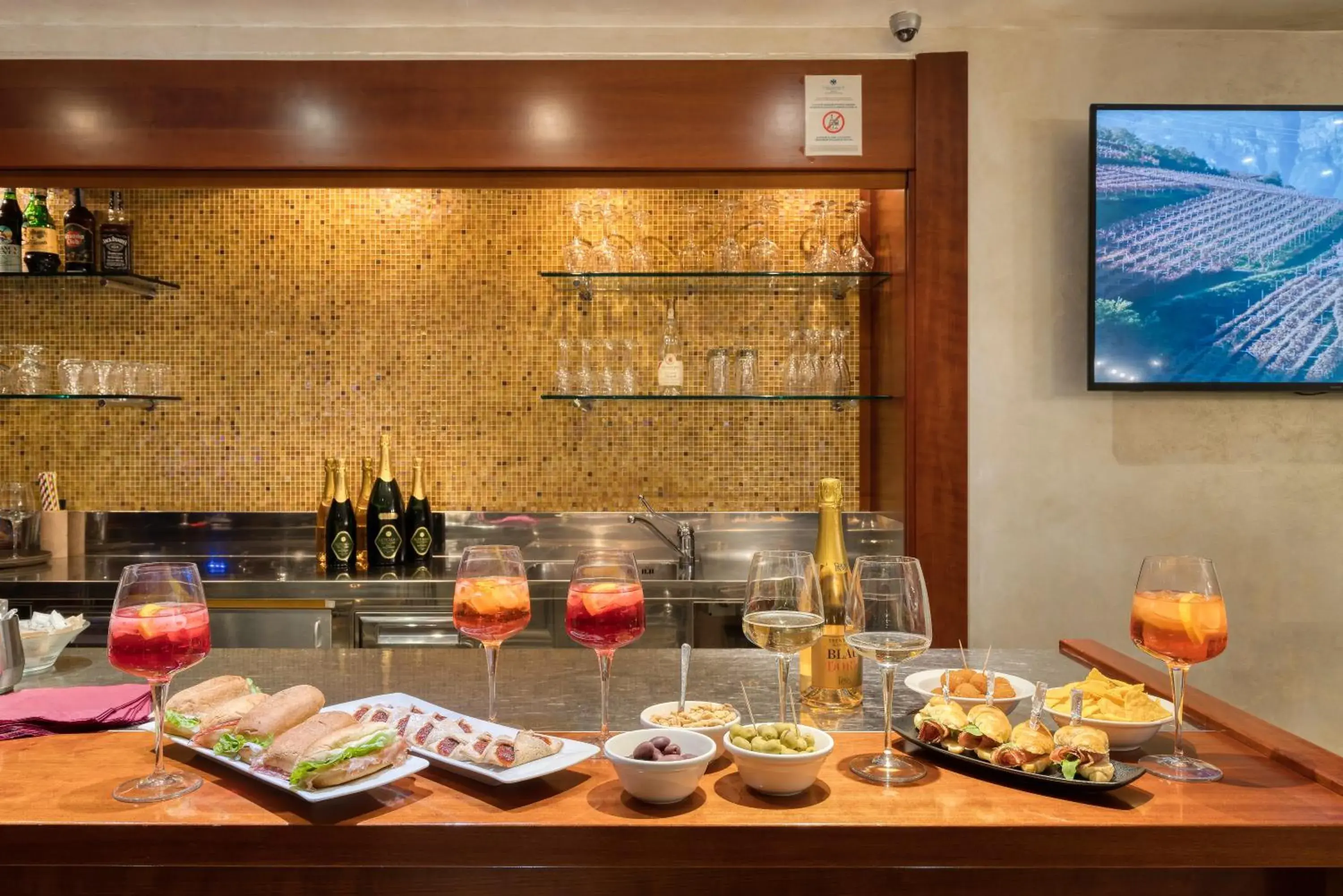 Lounge or bar in Hotel Sporting Trento