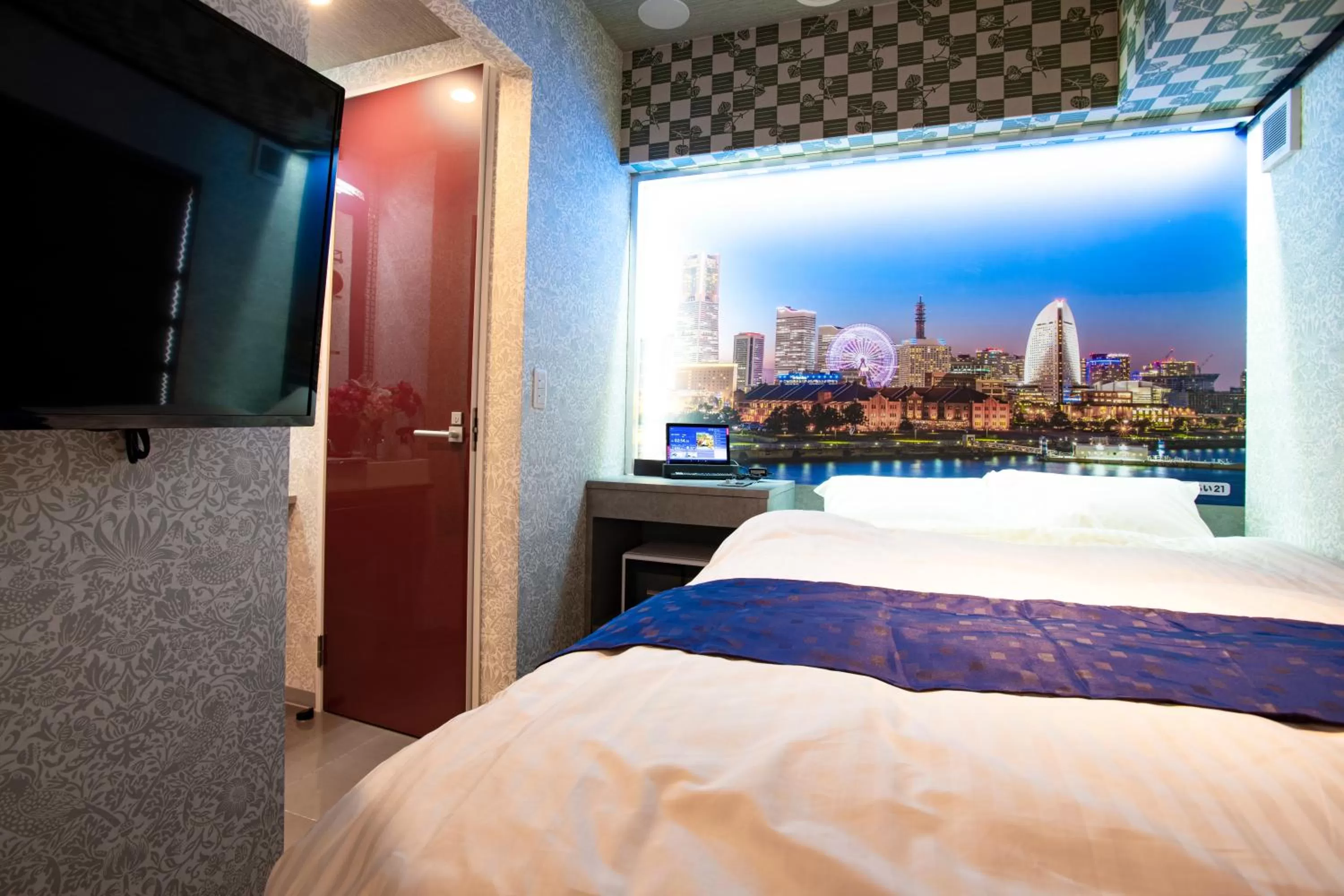 Photo of the whole room, Bed in Hotel Xcell Hiroshima Nagarekawa