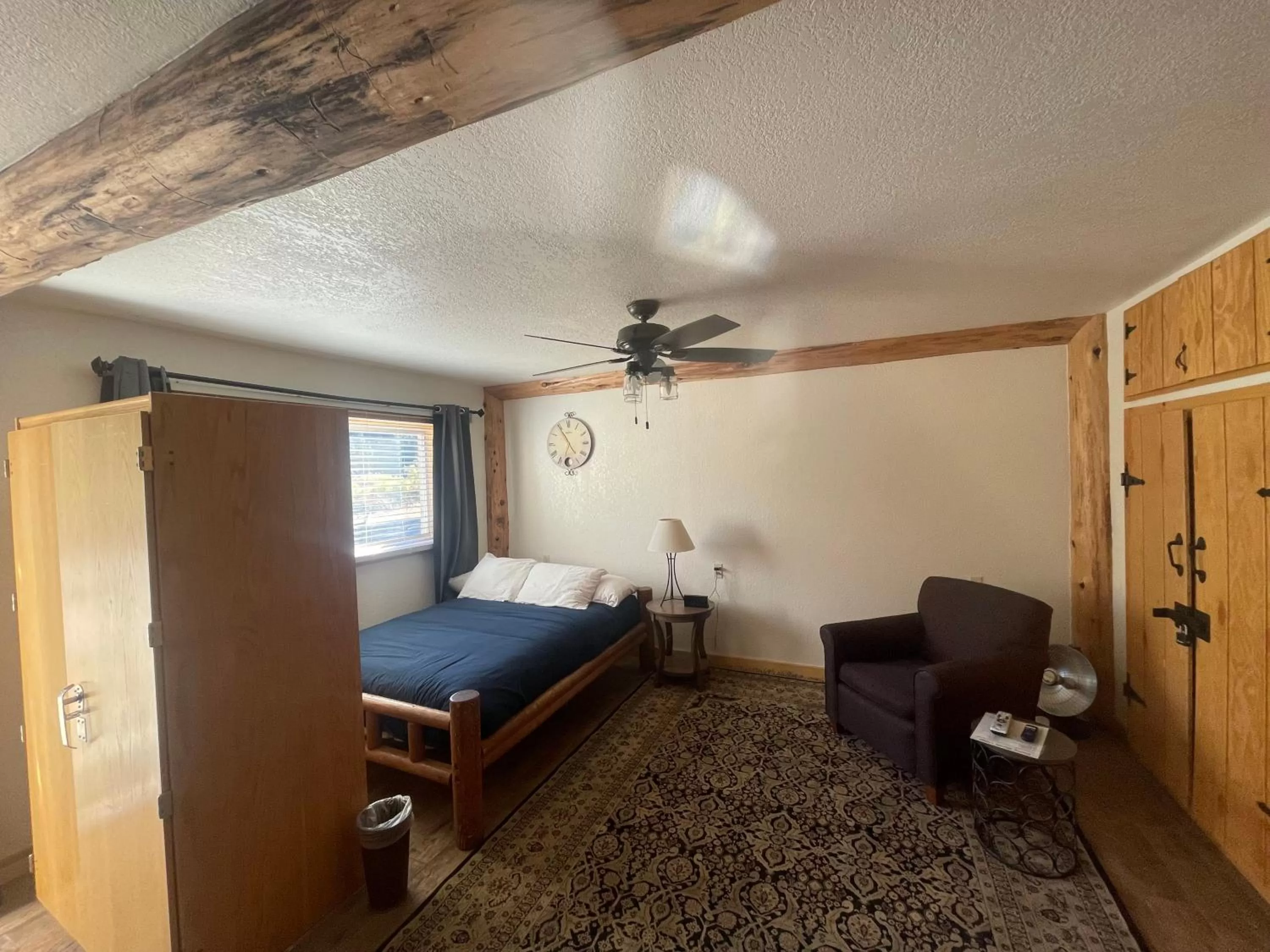 Bed in Sierra Woods Lodge