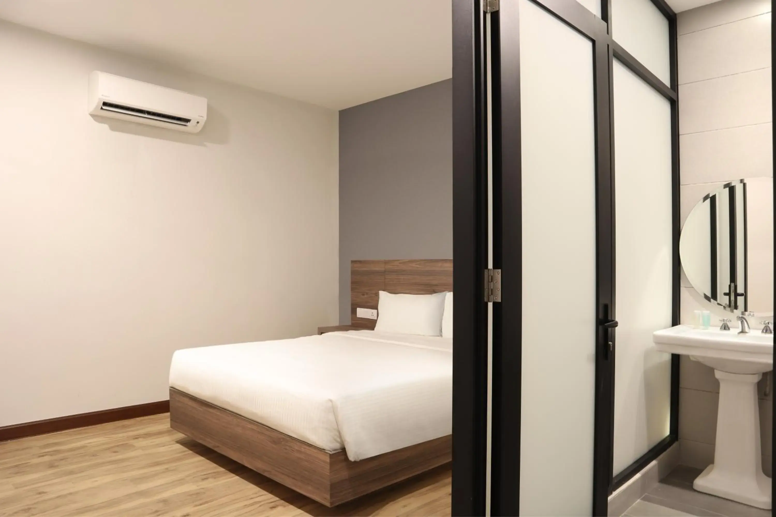 Bedroom, Bed in ACES Hotel Kuala Lumpur