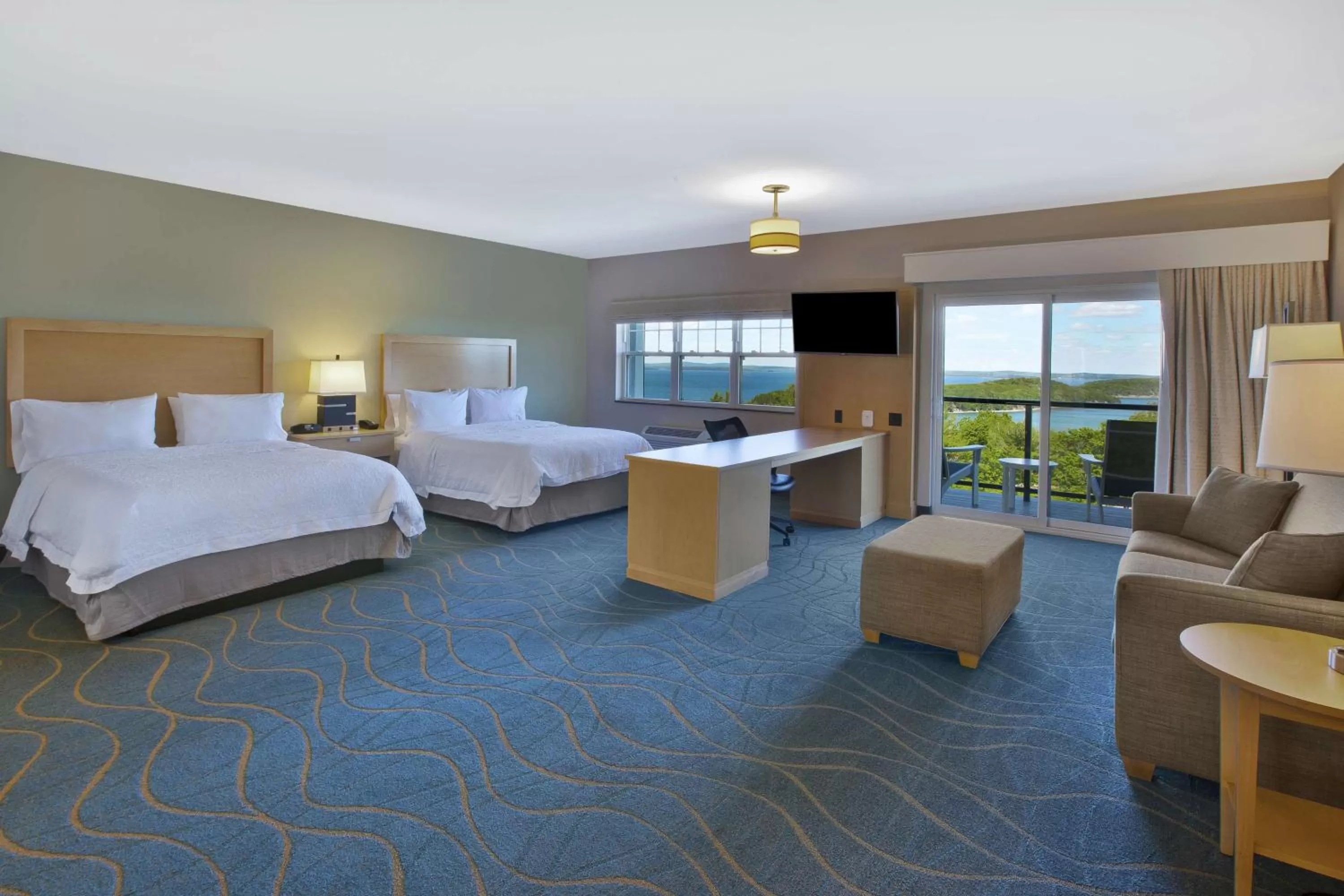 Bedroom, Bed in Hampton Inn Bar Harbor