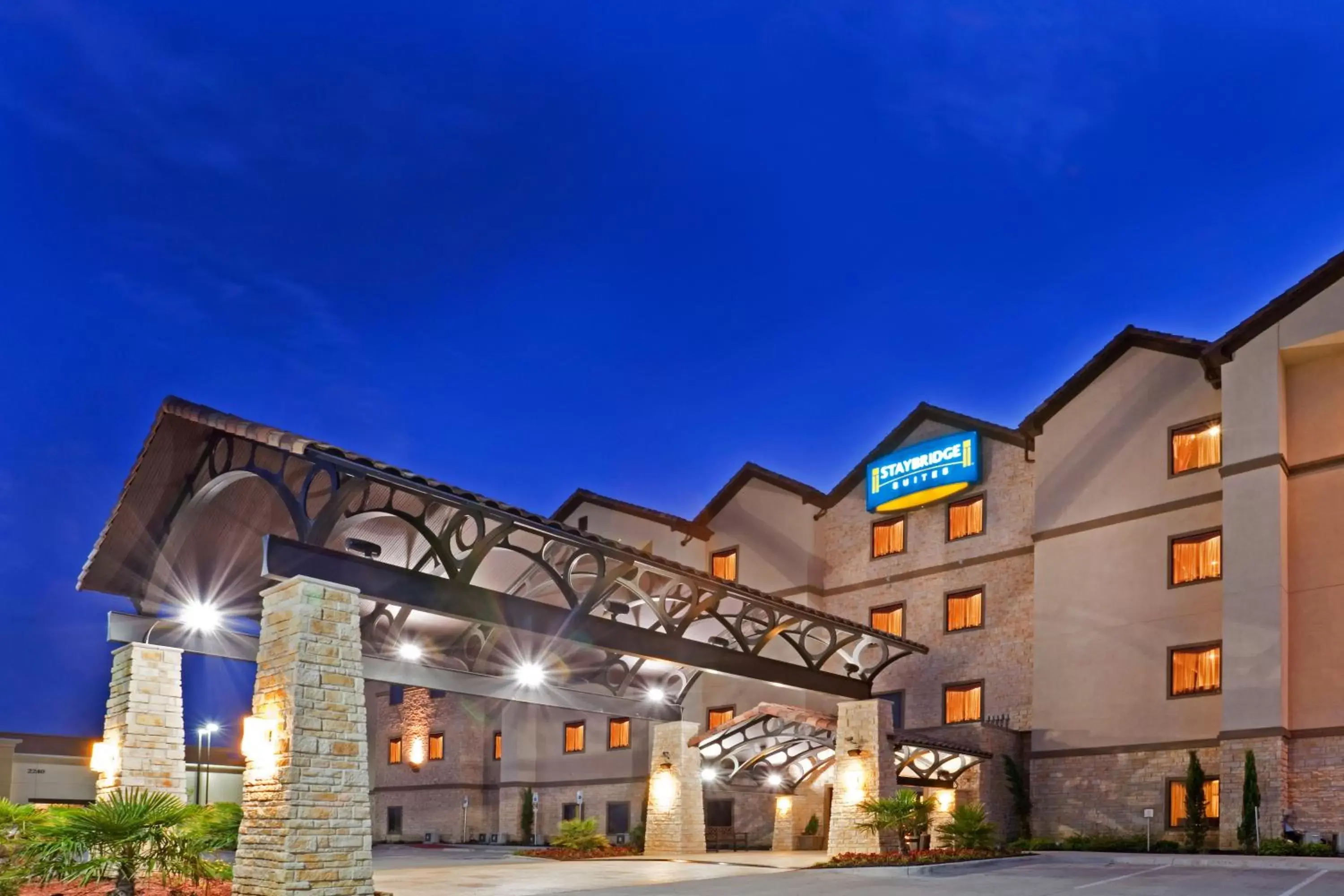 Property building in Staybridge Suites DFW Airport North, an IHG Hotel