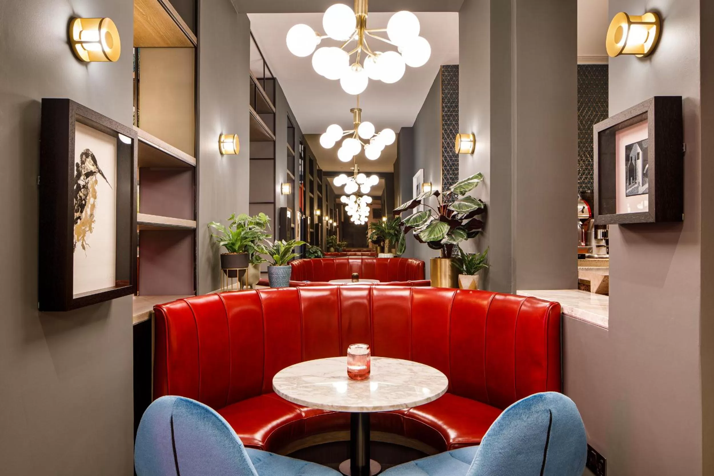 Lounge or bar in ibis Styles Edinburgh St Andrew Square