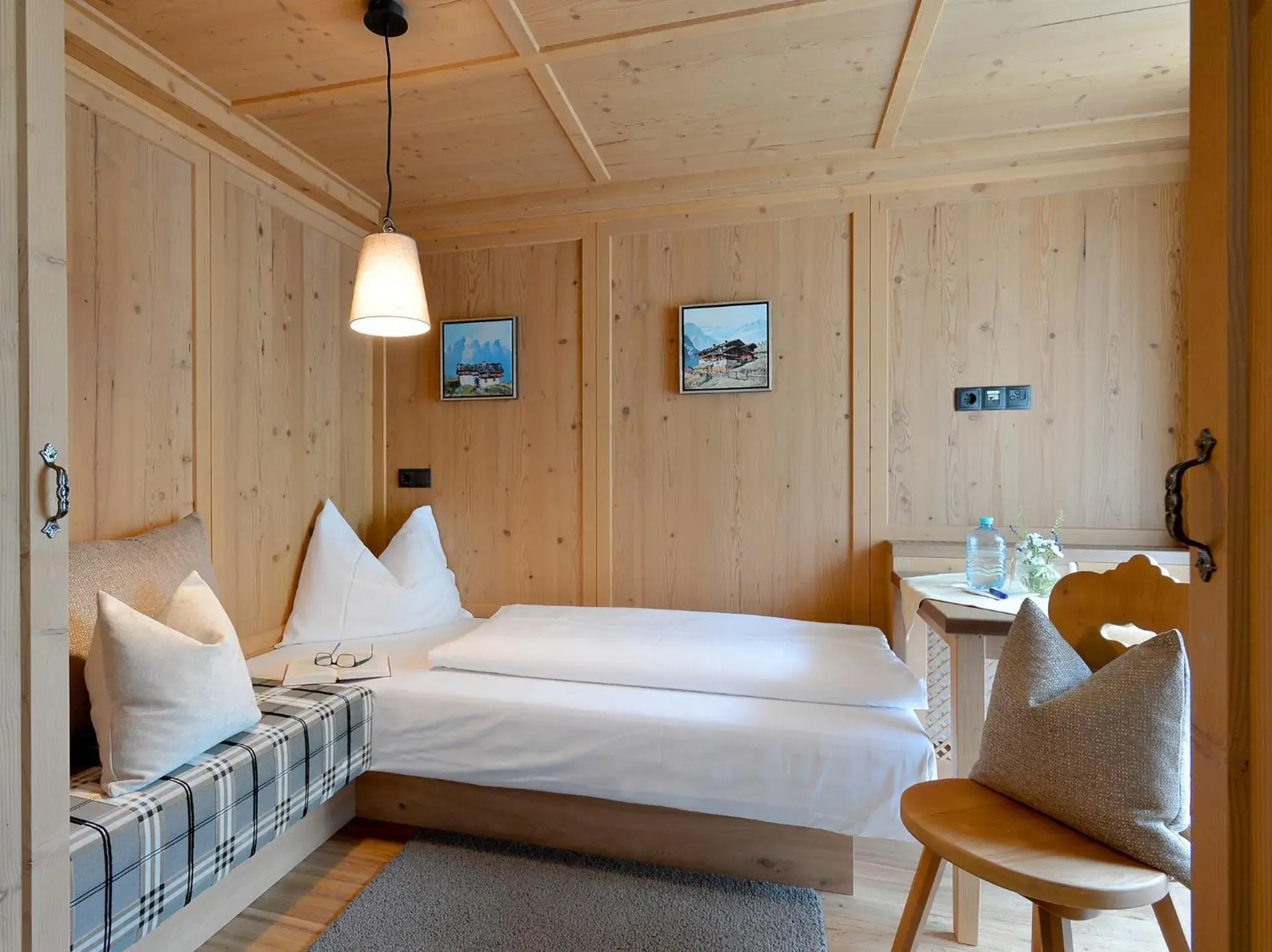 Photo of the whole room, Bed in Alpenhotel Kramerwirt