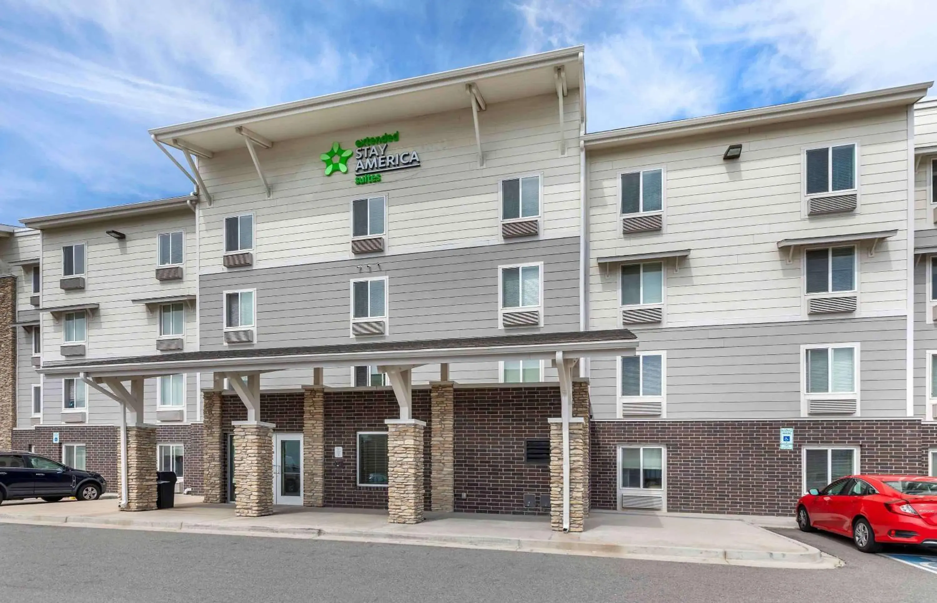 Property Building in Extended Stay America Suites - Denver - Centennial