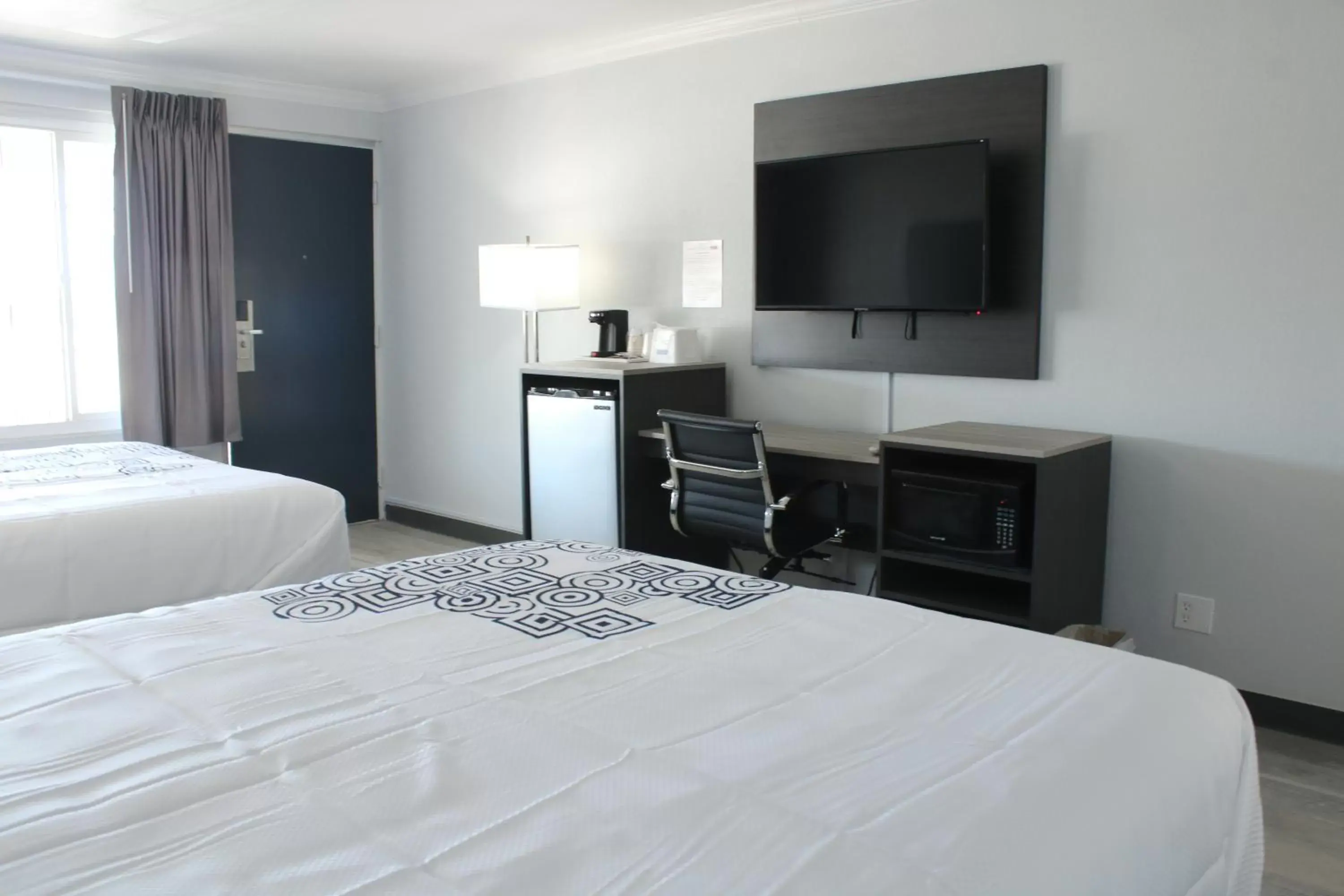 Bedroom in Americas Best Value Inn Winnemucca