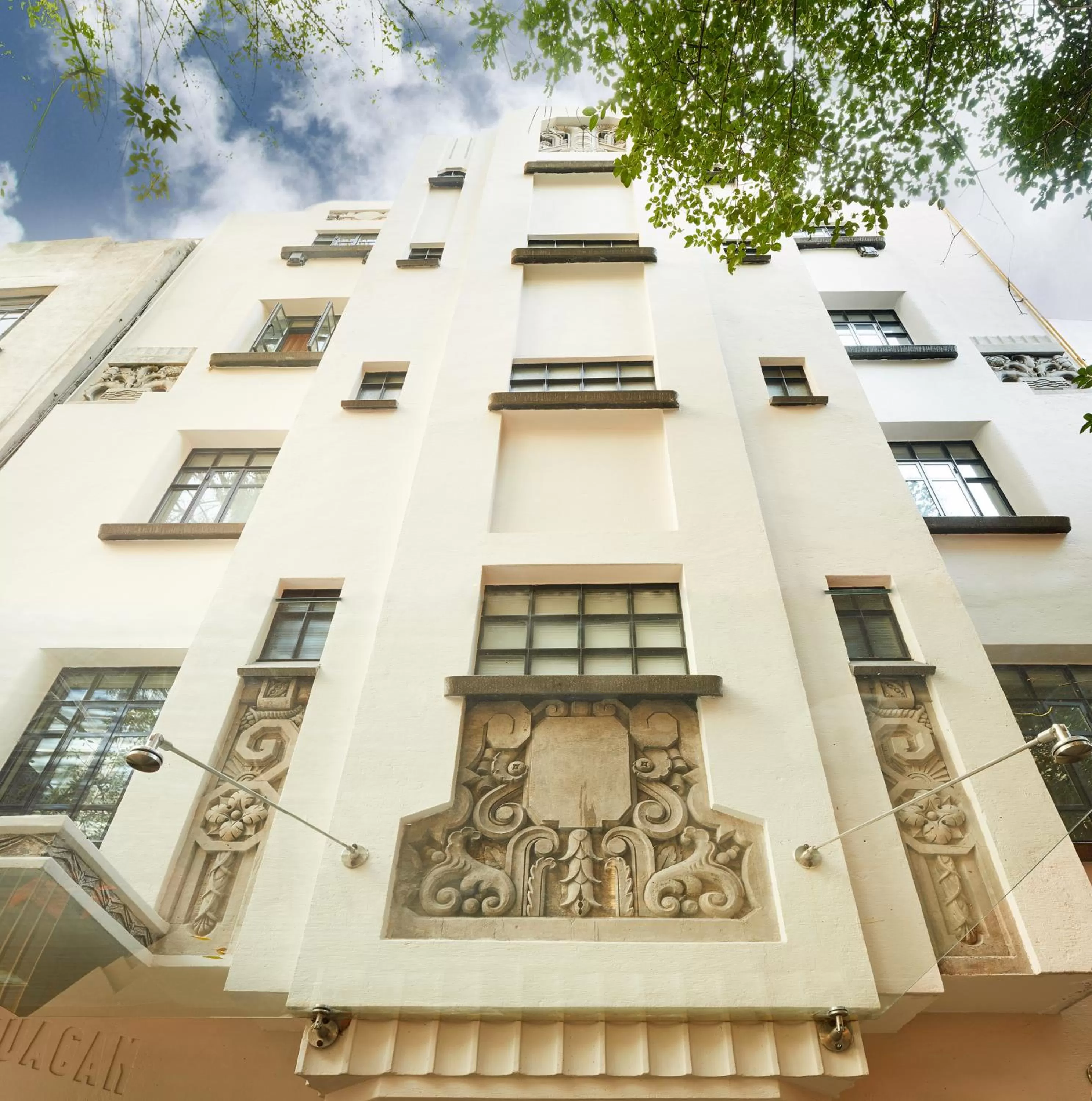 Property building in Hippodrome Hotel Condesa