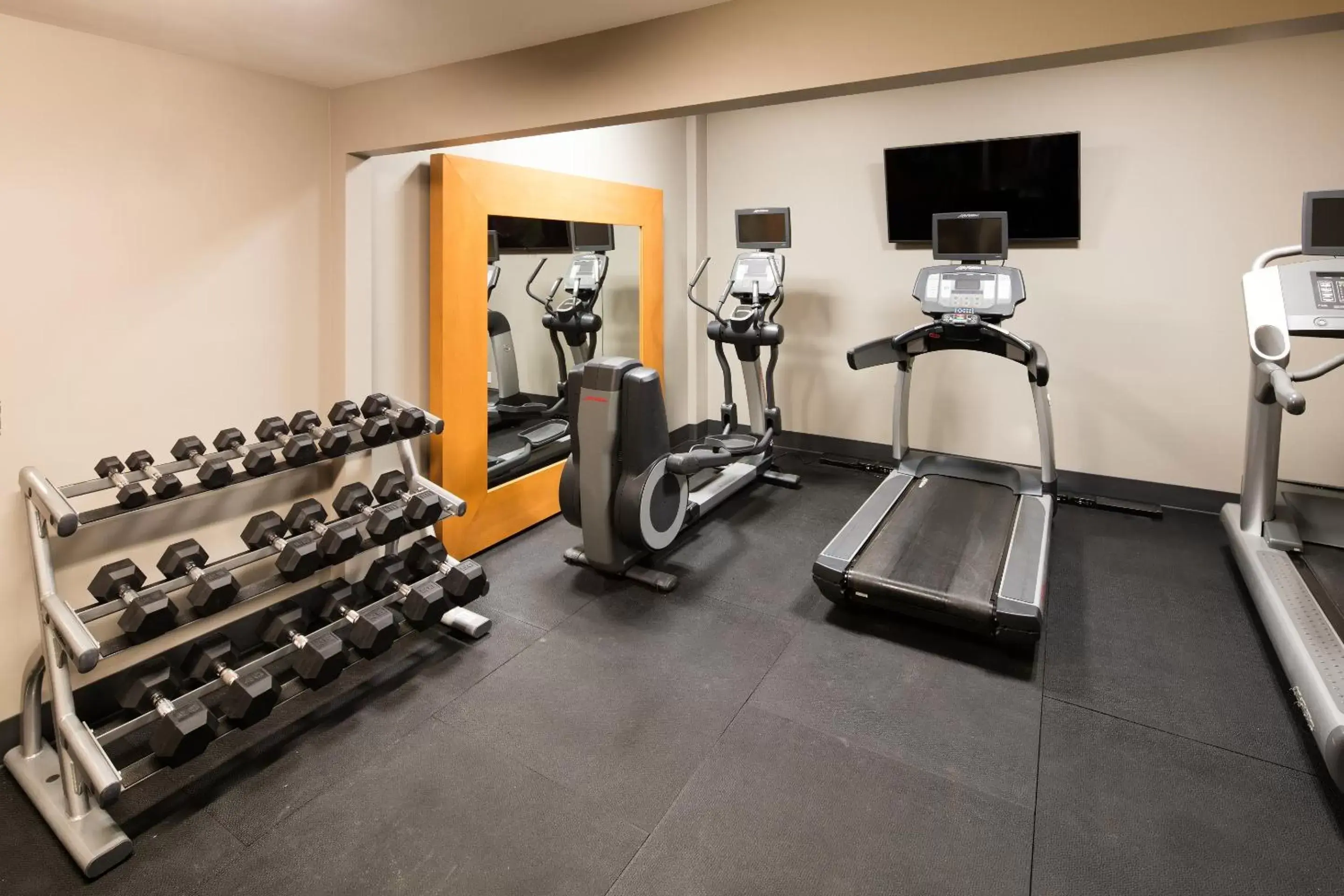 Fitness centre/facilities, Fitness Center/Facilities in Olympia Hotel at Capitol Lake