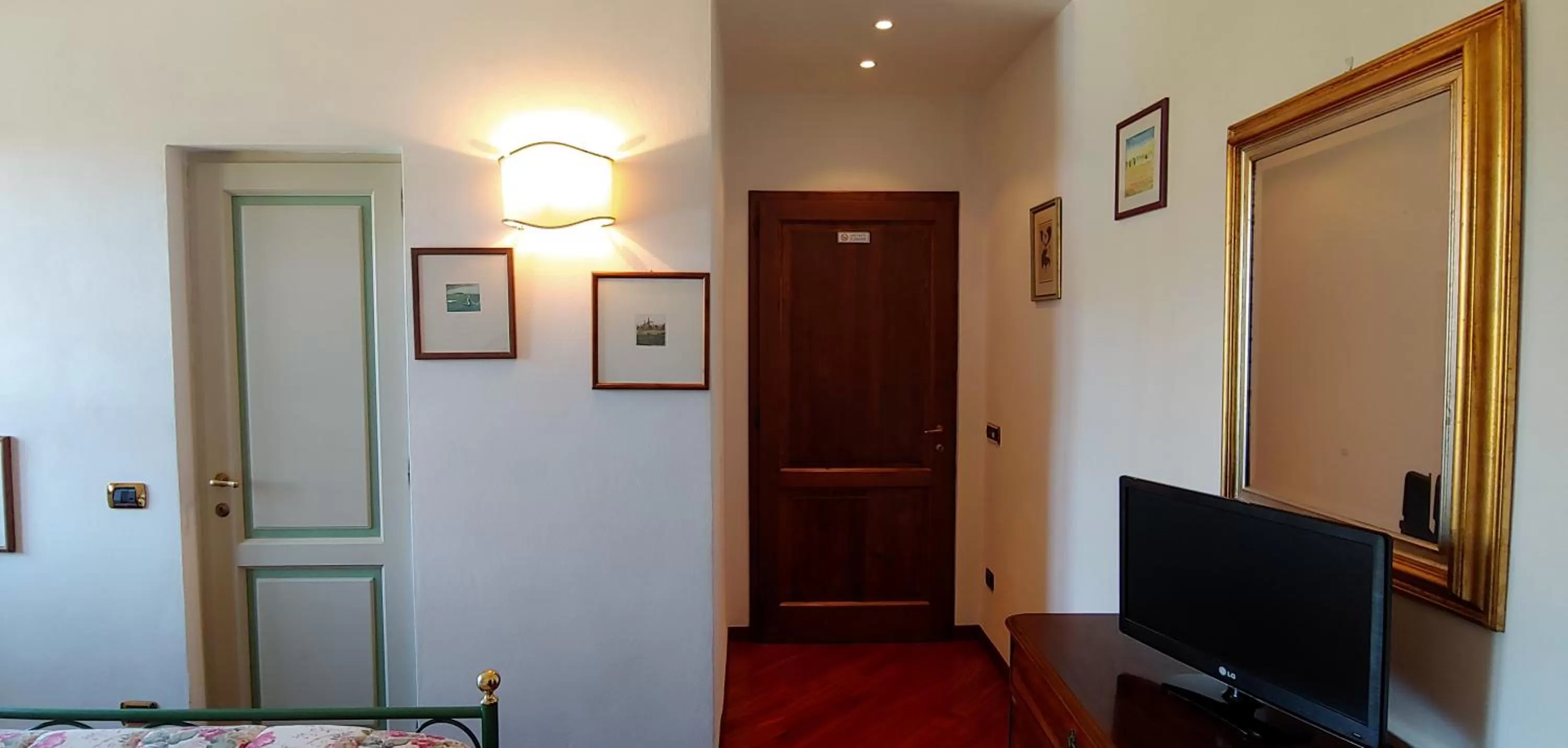 TV and multimedia in Torrebianca Tuscany