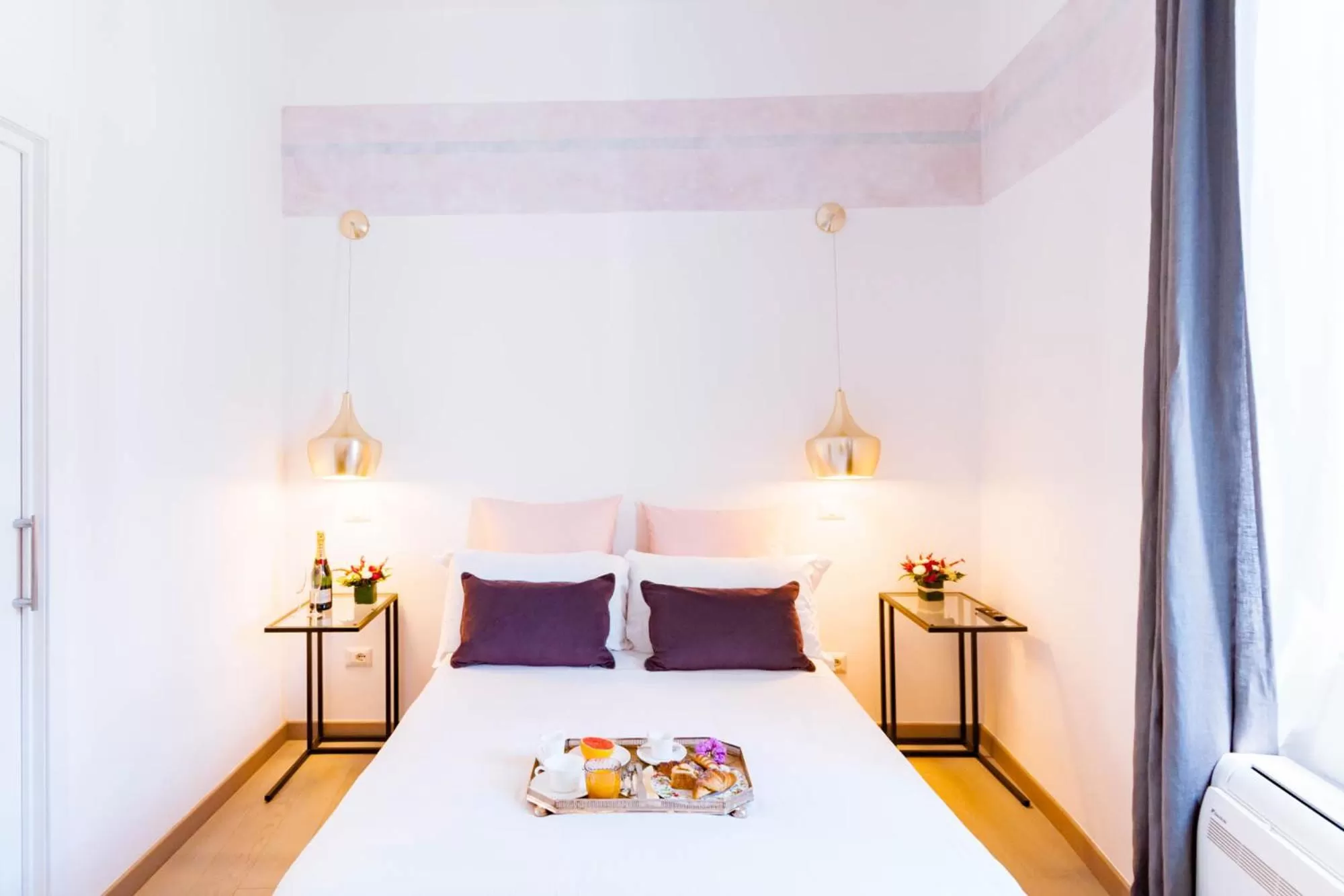 Bedroom, Bed in Margana Tower