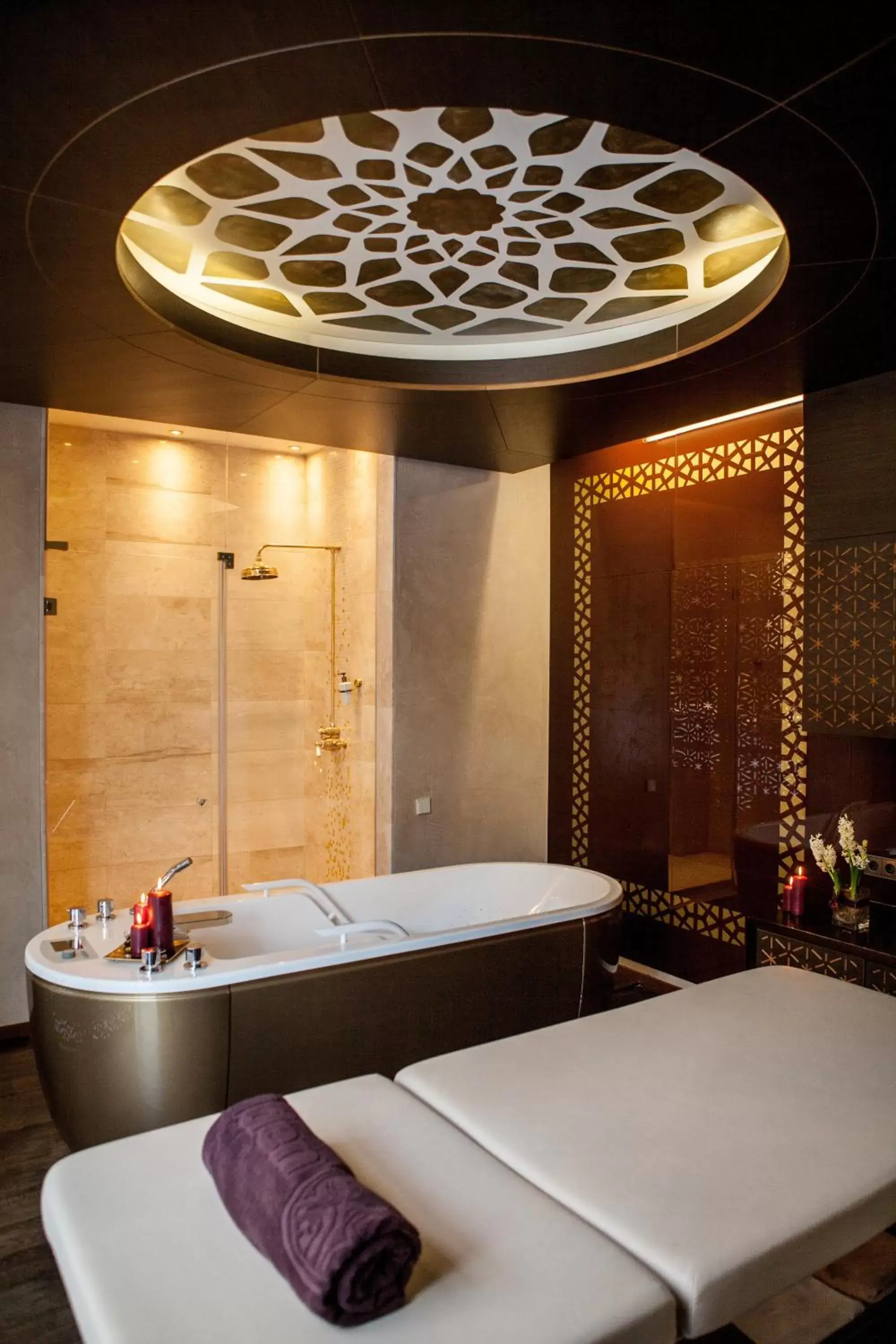 Massage, Bathroom in Vanagupe Spa Resort