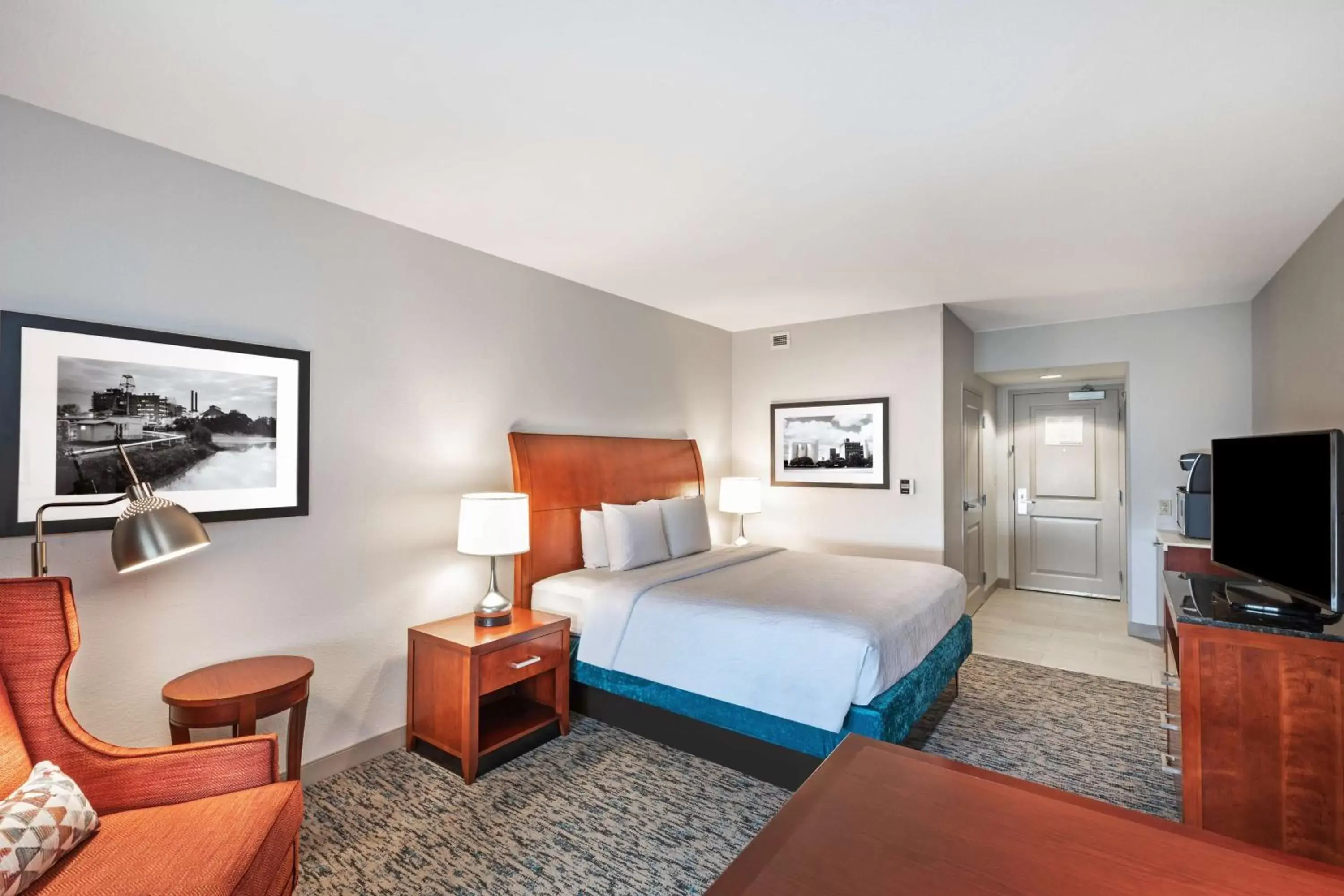 Living room, Bed in Hilton Garden Inn Houston/Sugar Land Living room, Bed in Hilton Garden Inn Houston/Sugar Land