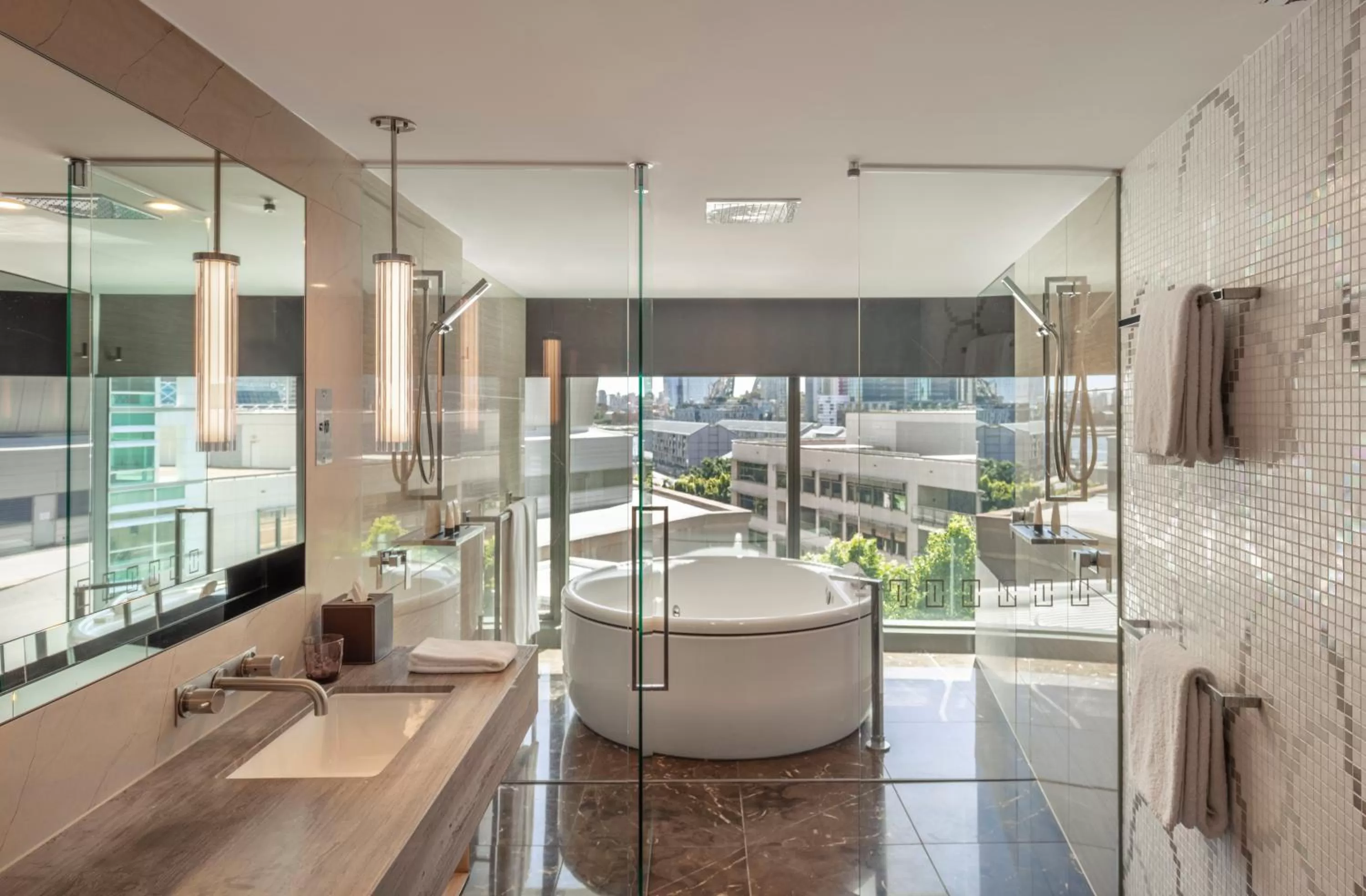 The Darling at The Star