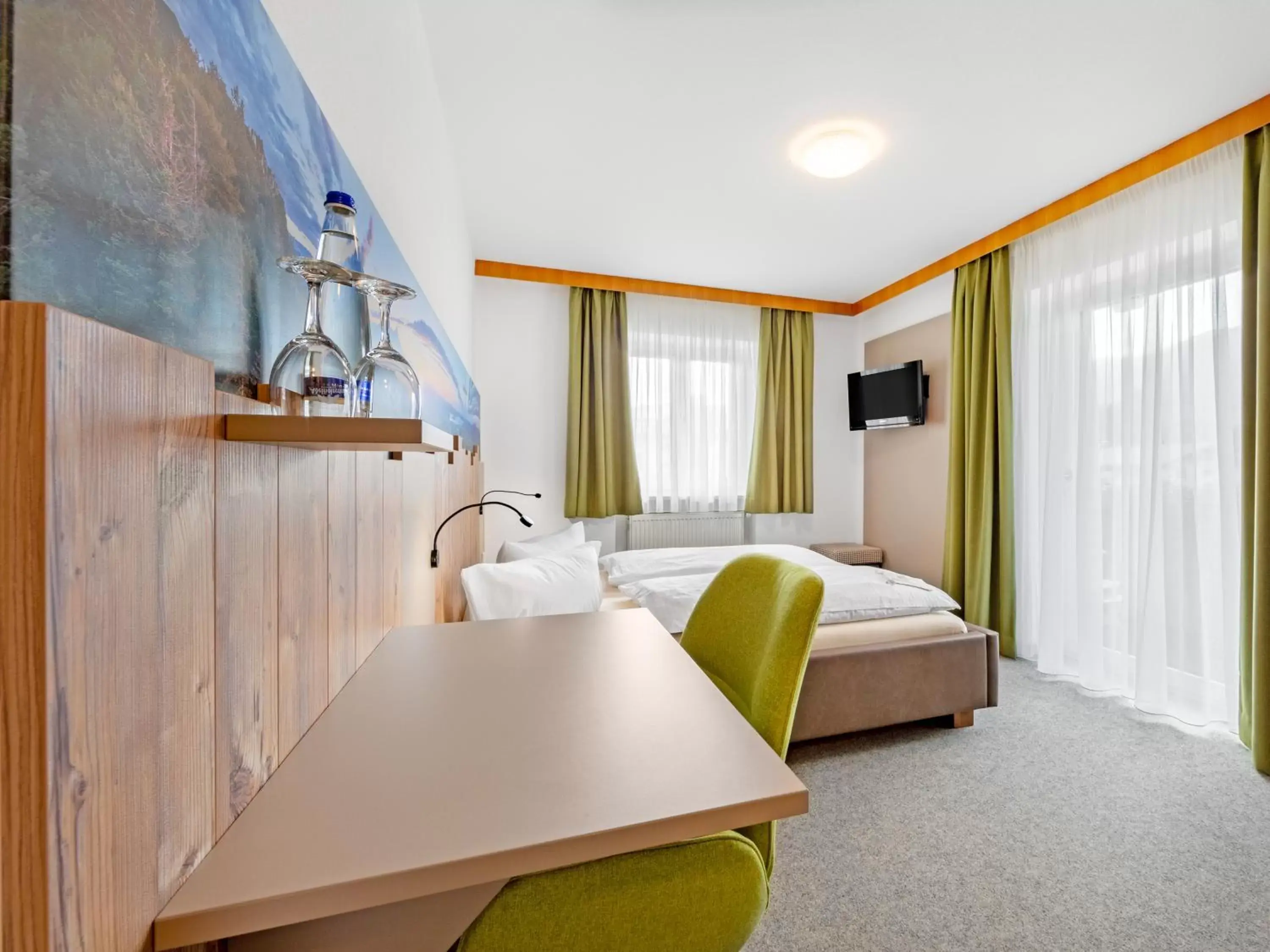 Photo of the whole room, Bed in Landhotel Gabriele Photo of the whole room, Bed in Landhotel Gabriele