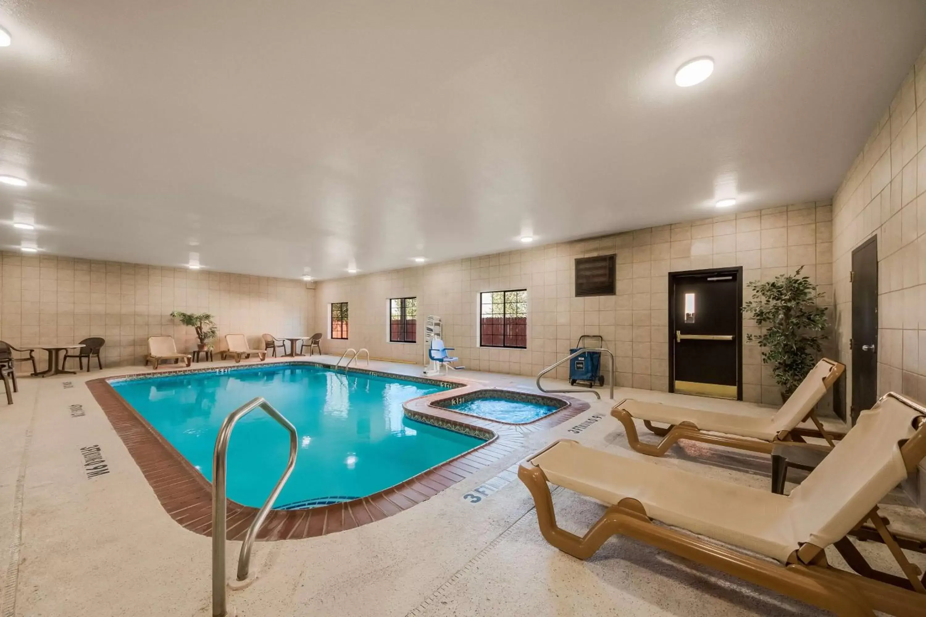 Pool view, Swimming Pool in SureStay Plus Hotel by Best Western Near SeaWorld San Antonio
