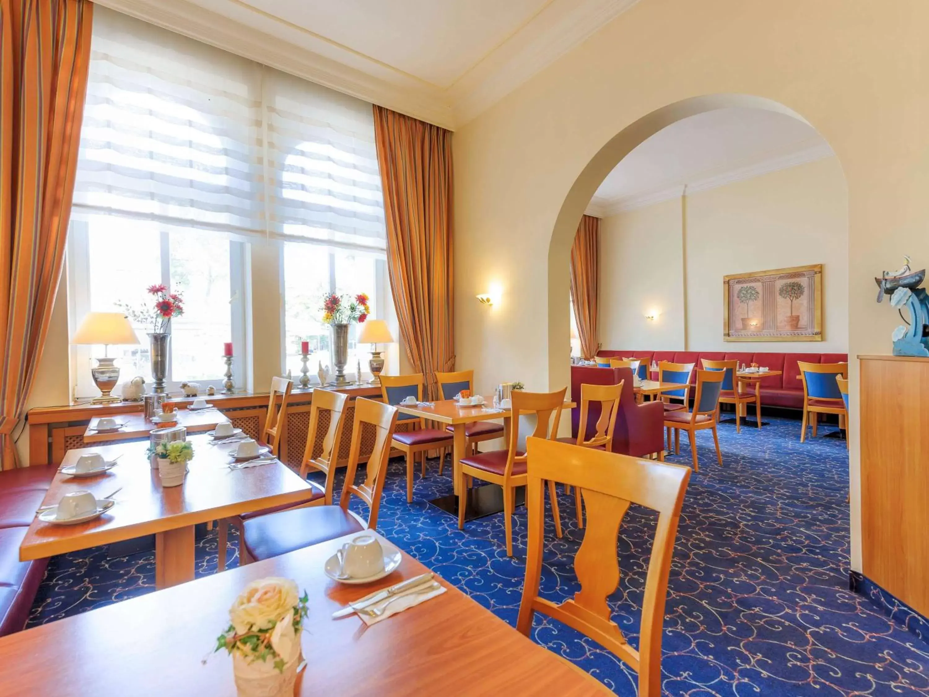 Restaurant/Places to Eat in Mercure Hotel Luebeck City Center