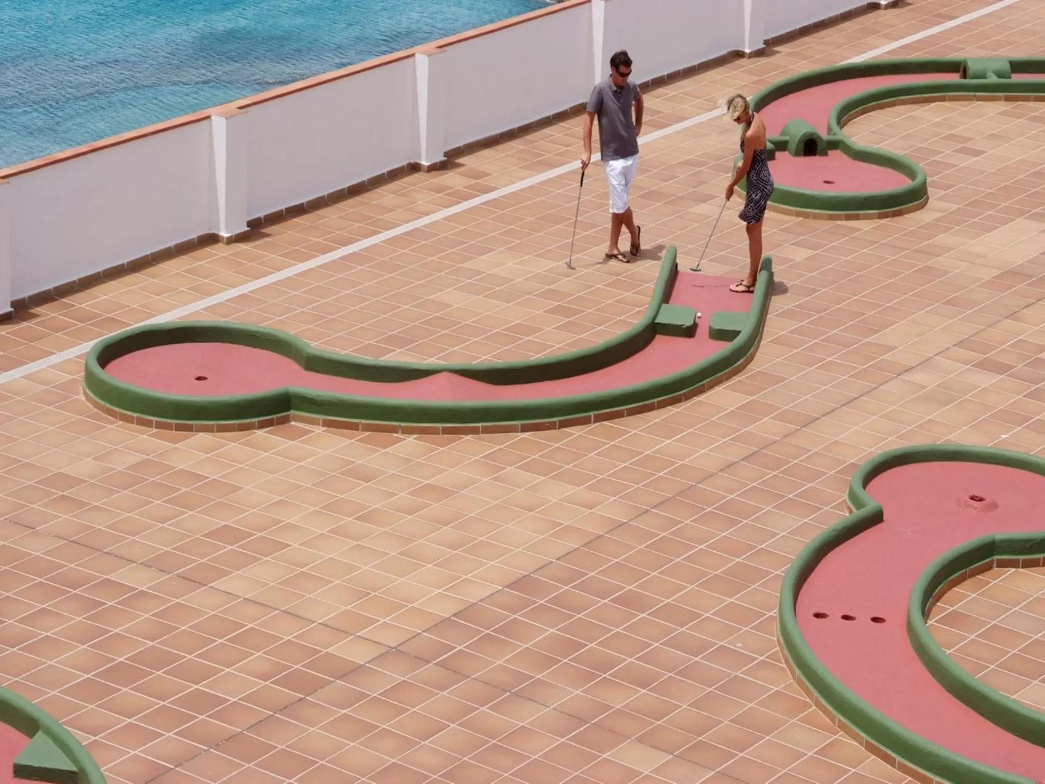 People in Sandos Papagayo