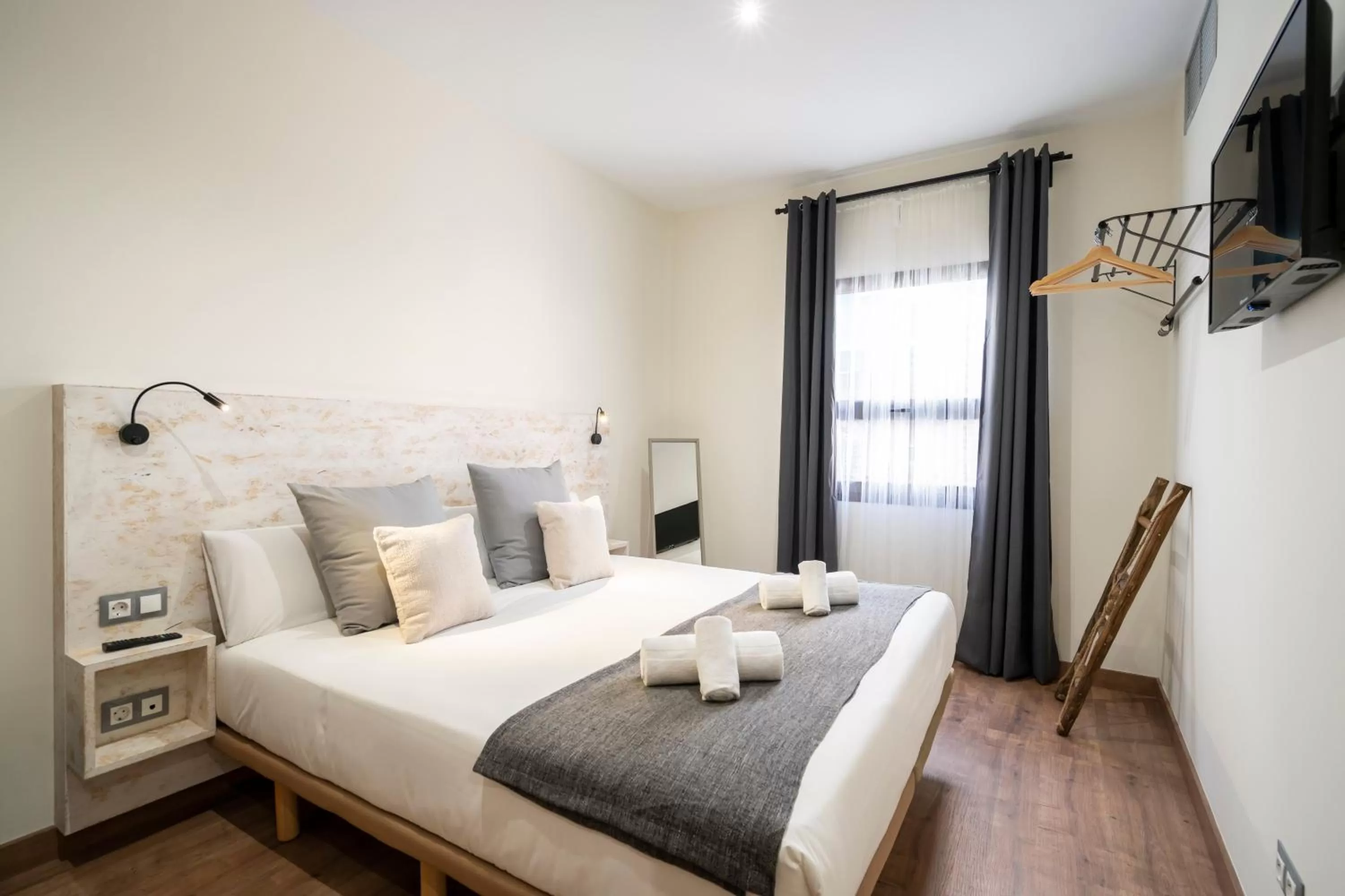 Bed in Dobo Azacanes Hostal