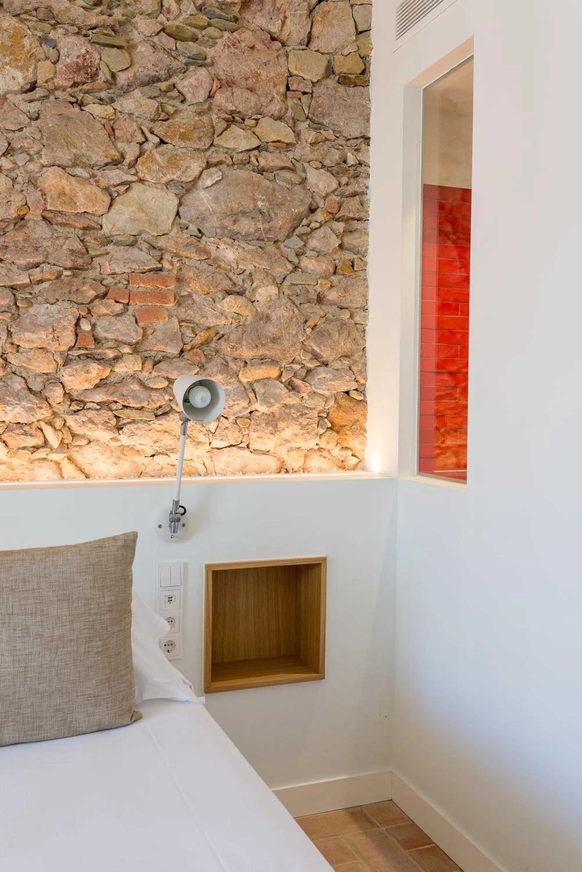 Decorative detail, Bed in Can Liret