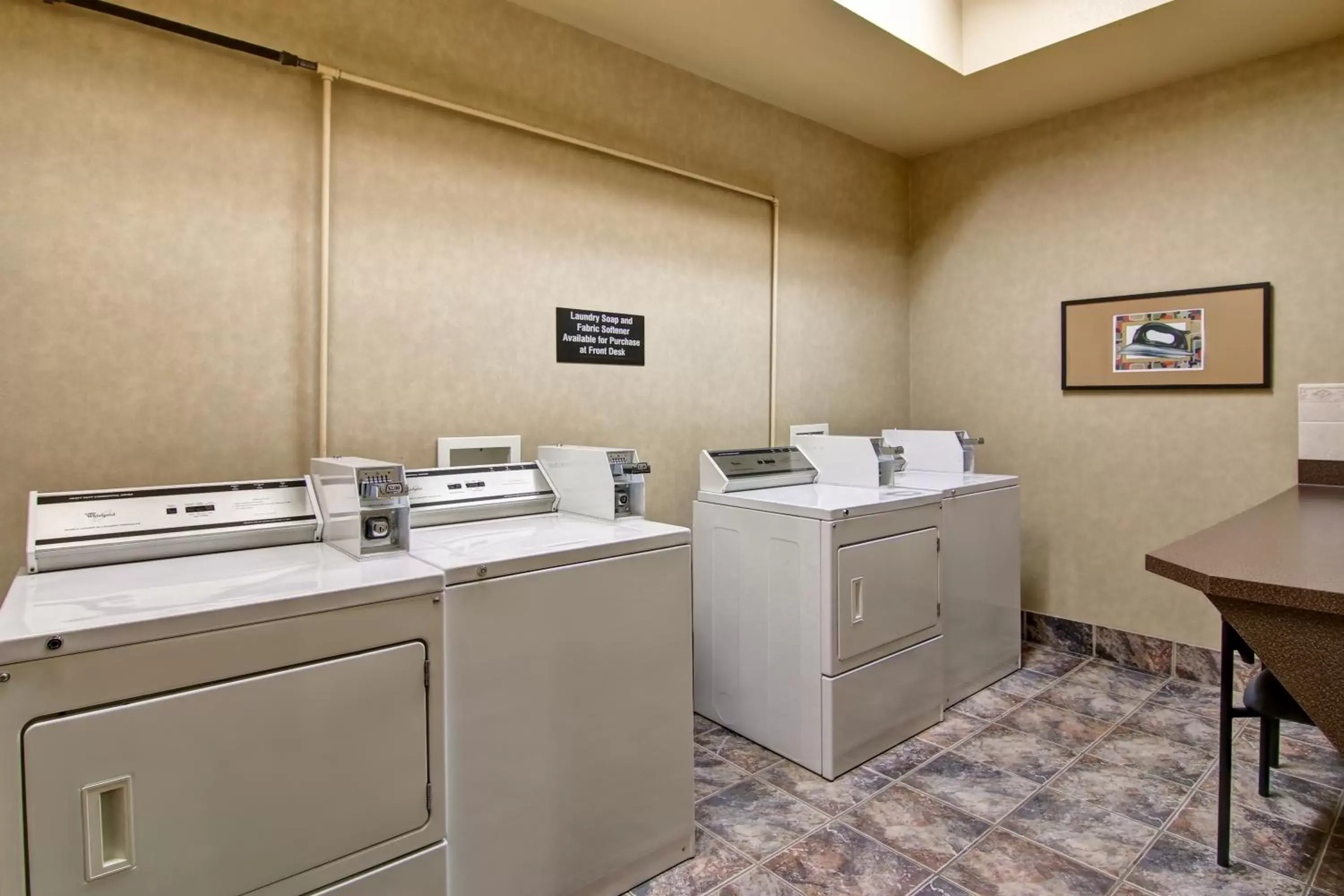 Kitchen/Kitchenette in Canalta Rimbey