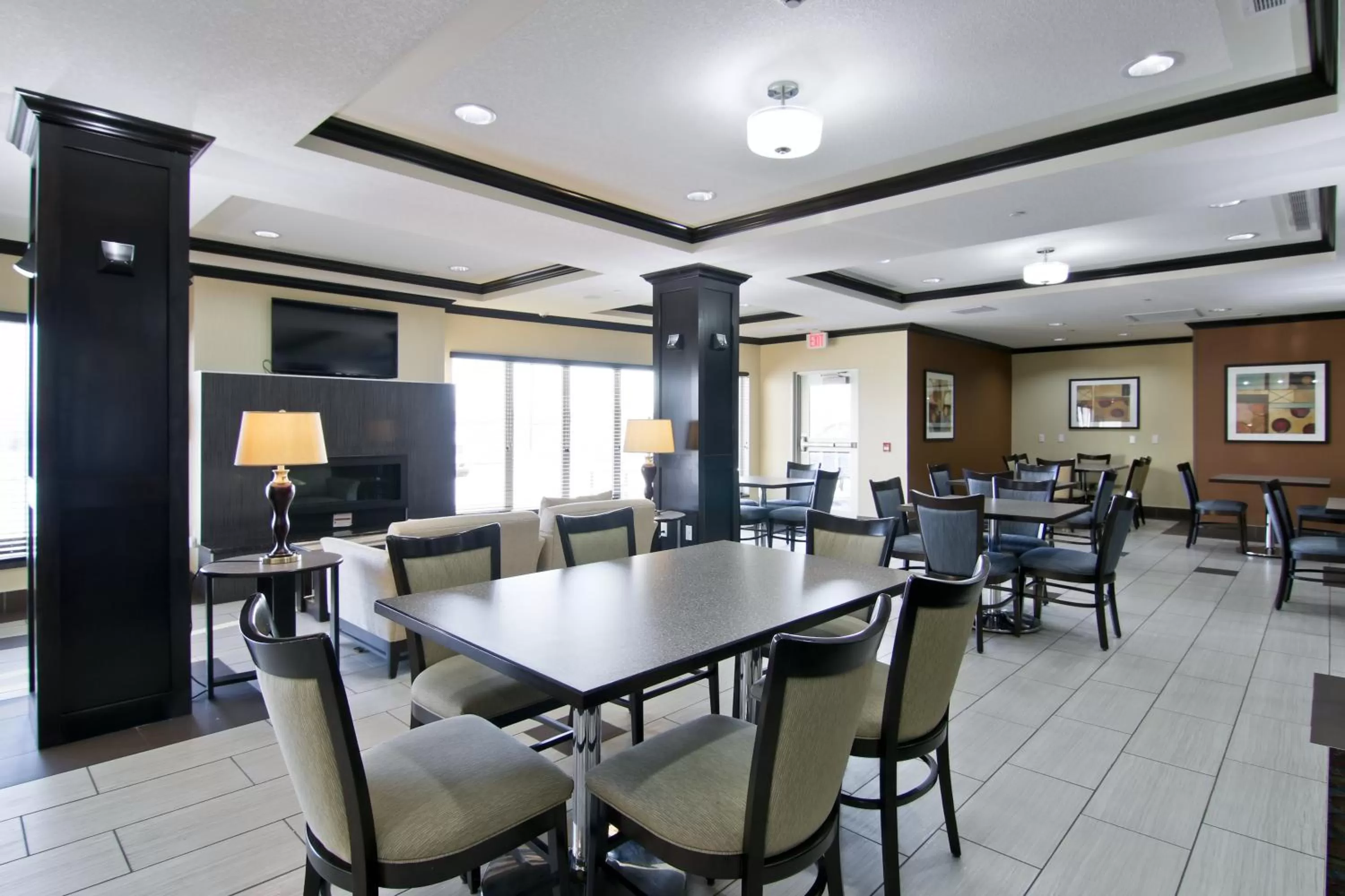 Communal lounge/ TV room in Wingate by Wyndham Fort Saskatchewan