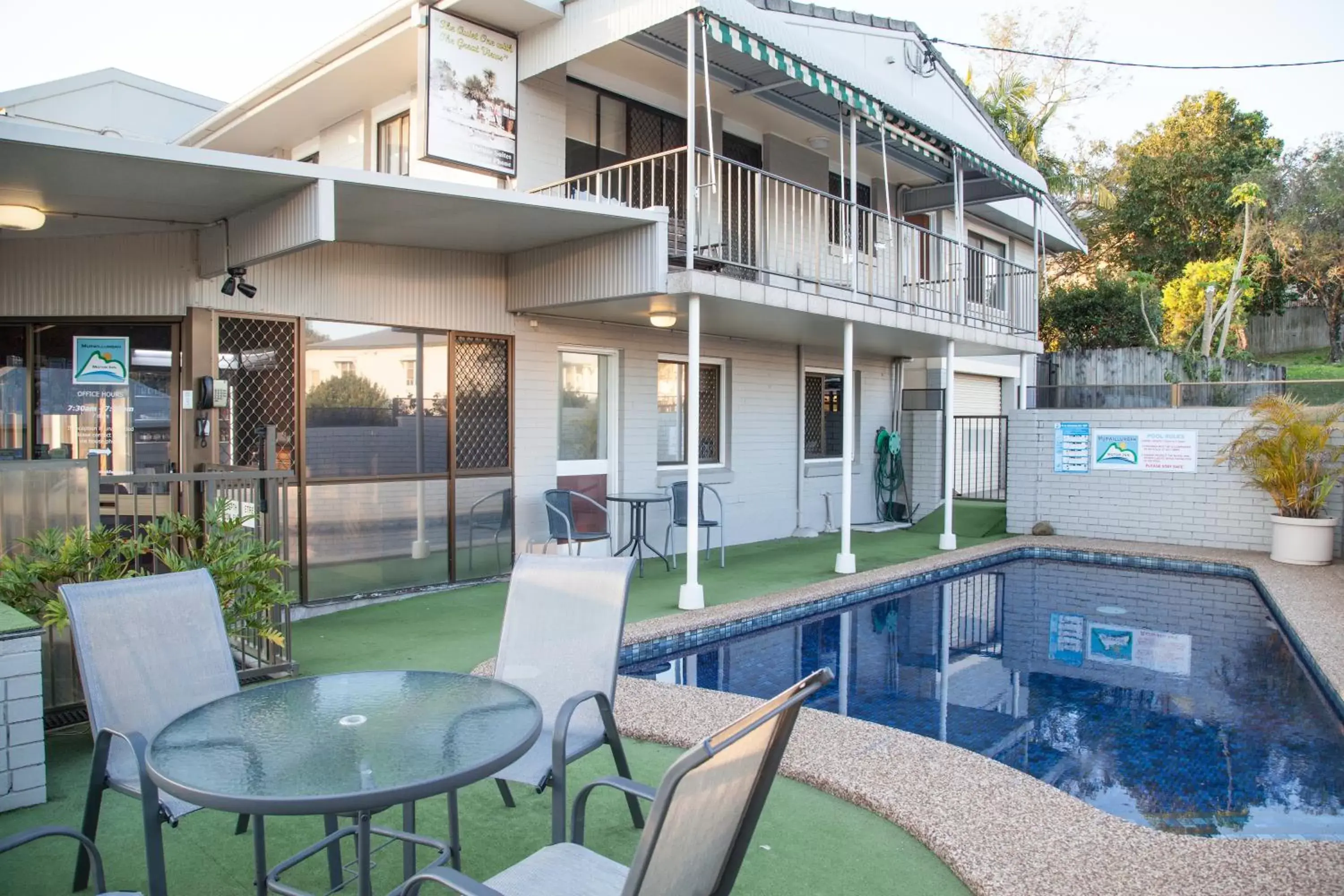 Day, Swimming Pool in Murwillumbah Motor Inn