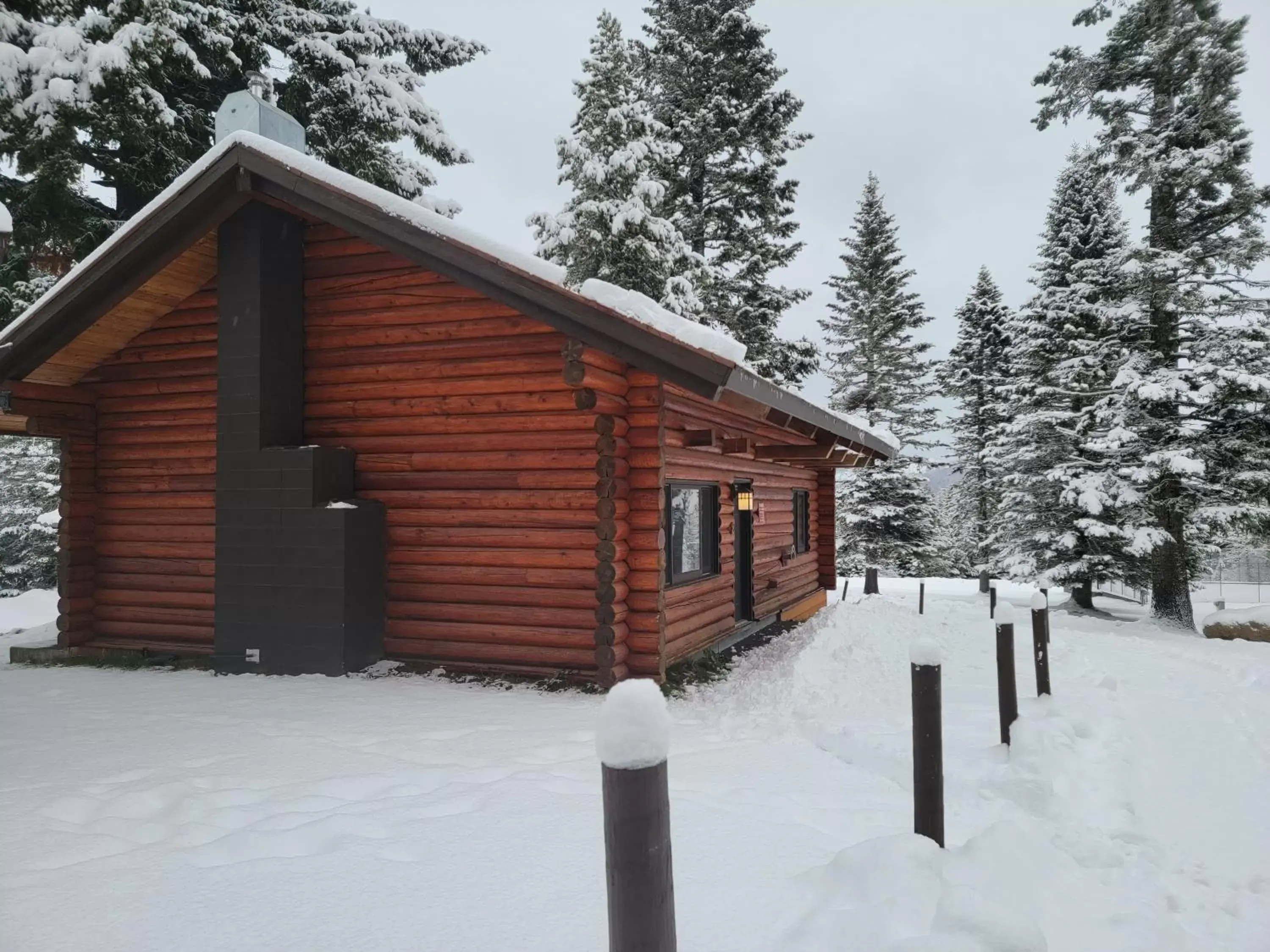 Property building, Winter in Cooper Spur Mountain Resort