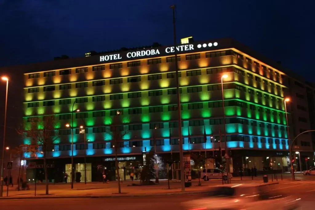 Property Building in Hotel Cordoba Center