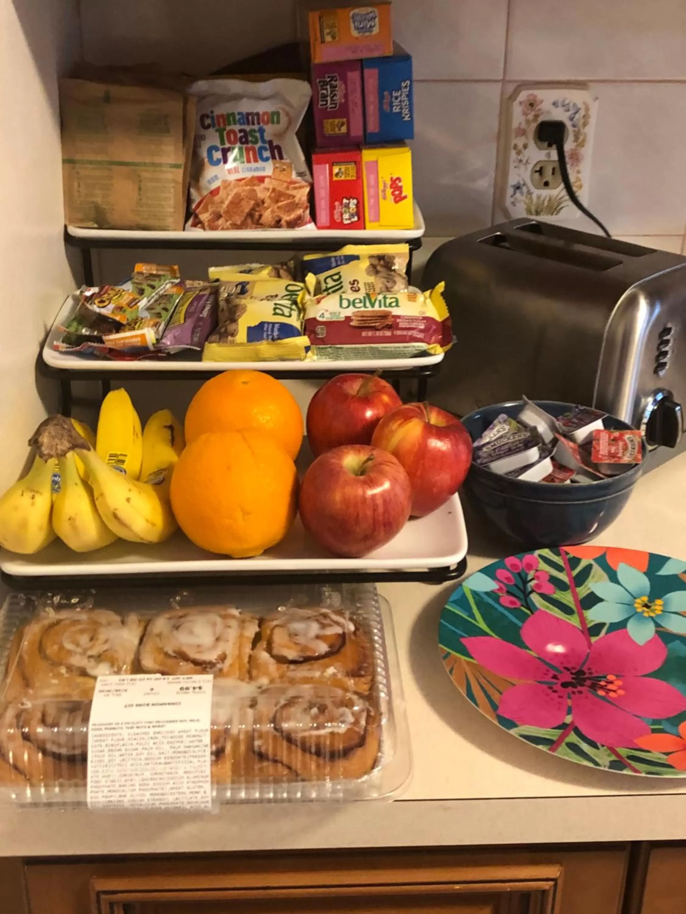 Breakfast in Rae’s Place