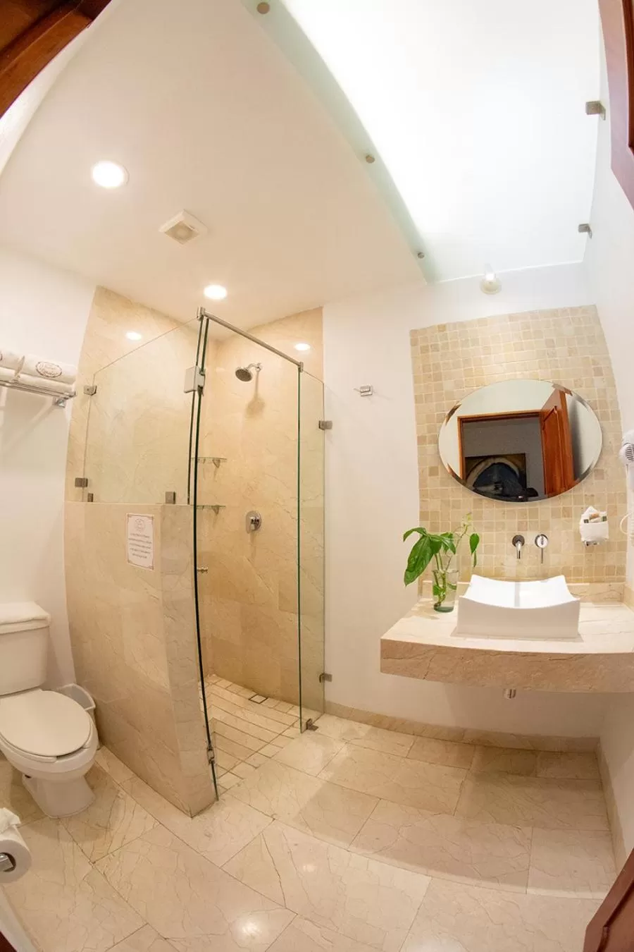 Bathroom in Hotel Mesón de los Remedios