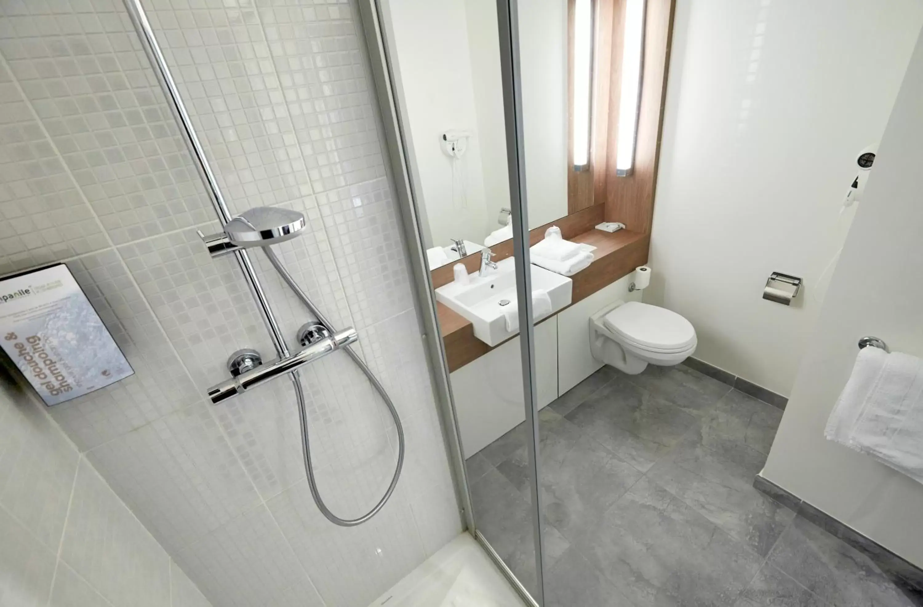 Shower, Bathroom in Campanile Aix-Les-Bains