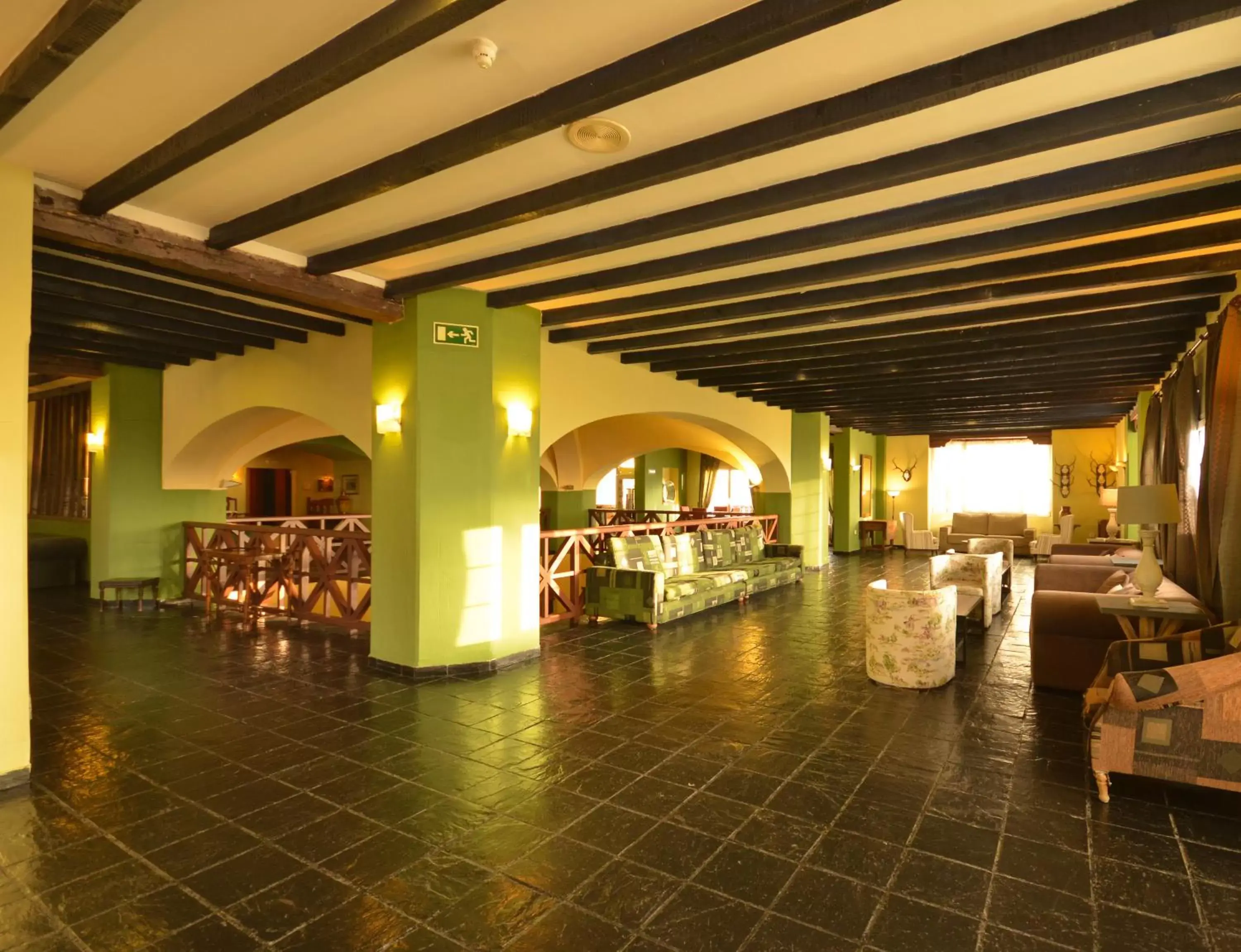 Lobby or reception, Restaurant/Places to Eat in Hotel GHM Monachil