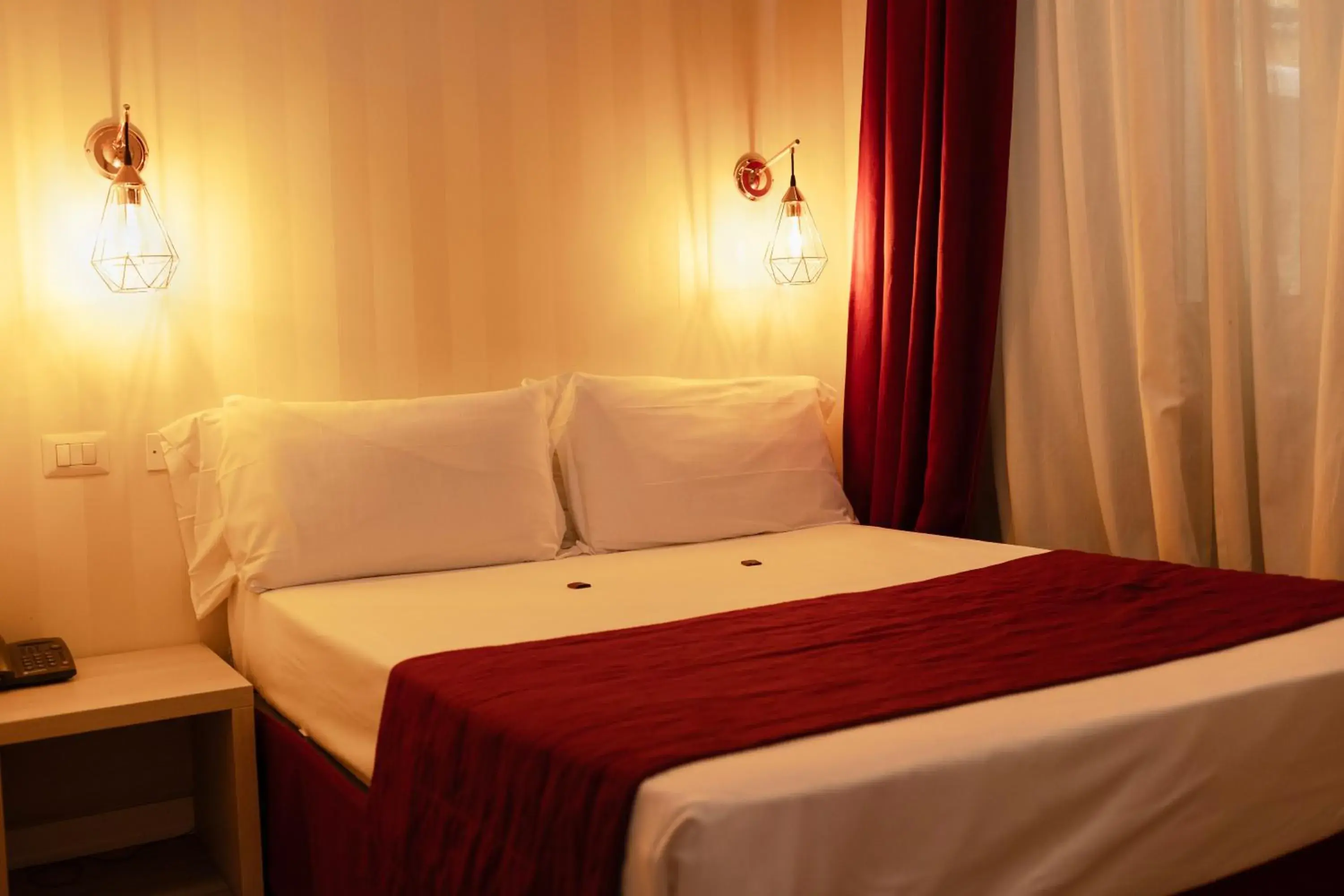 Bedroom, Bed in Hotel Giotto Flavia