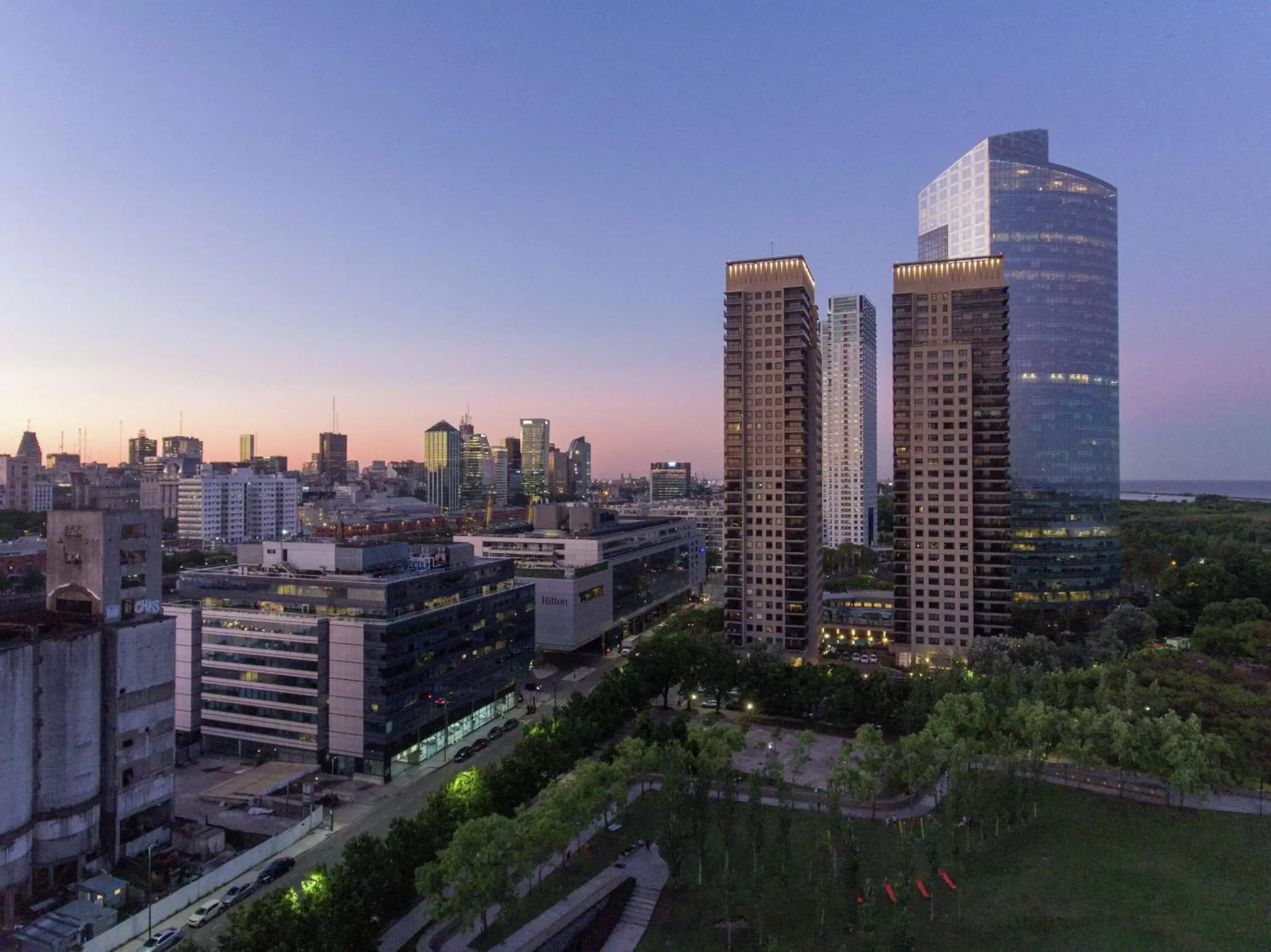 Property building in Hilton Buenos Aires