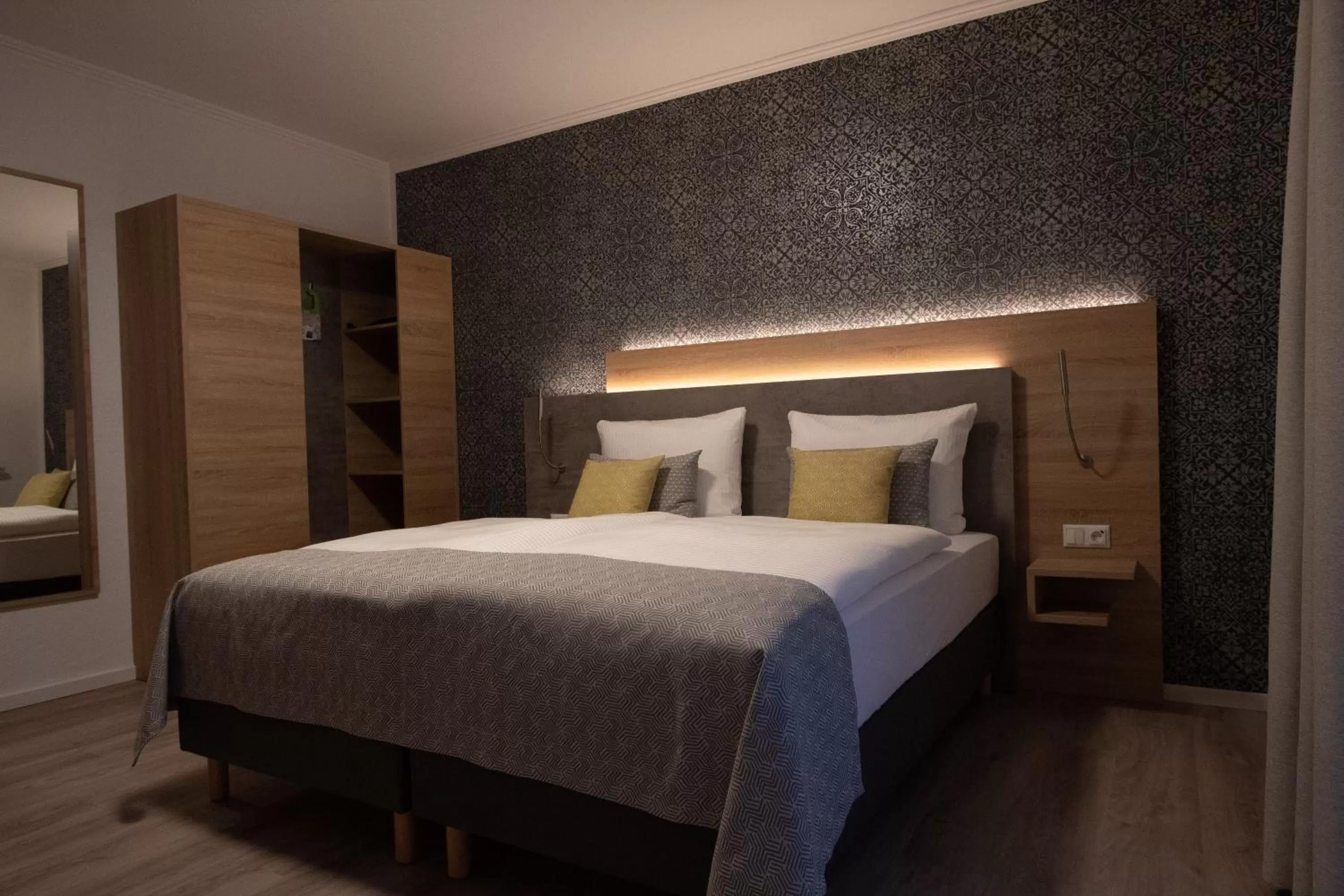 acessibility, Bed in Central Hotel Wagenfeld