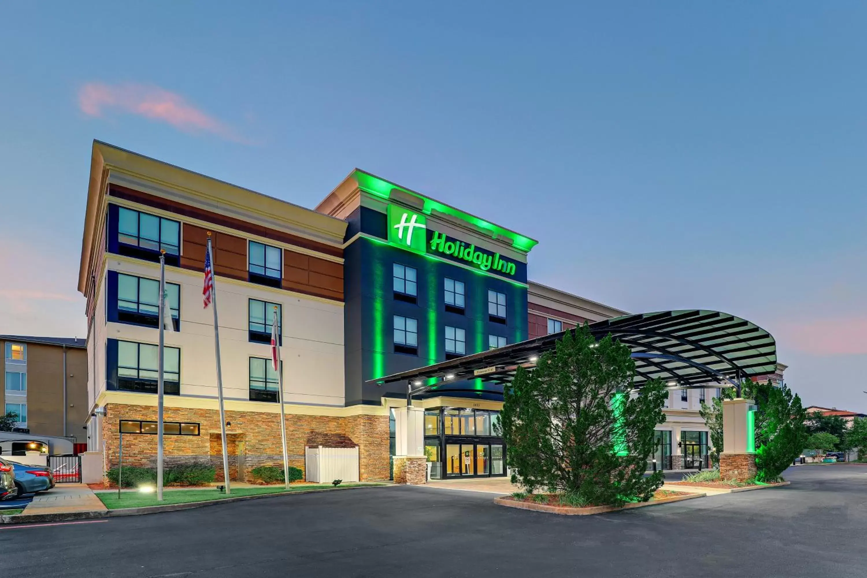 Property Building in Holiday Inn Mobile Airport, an IHG Hotel