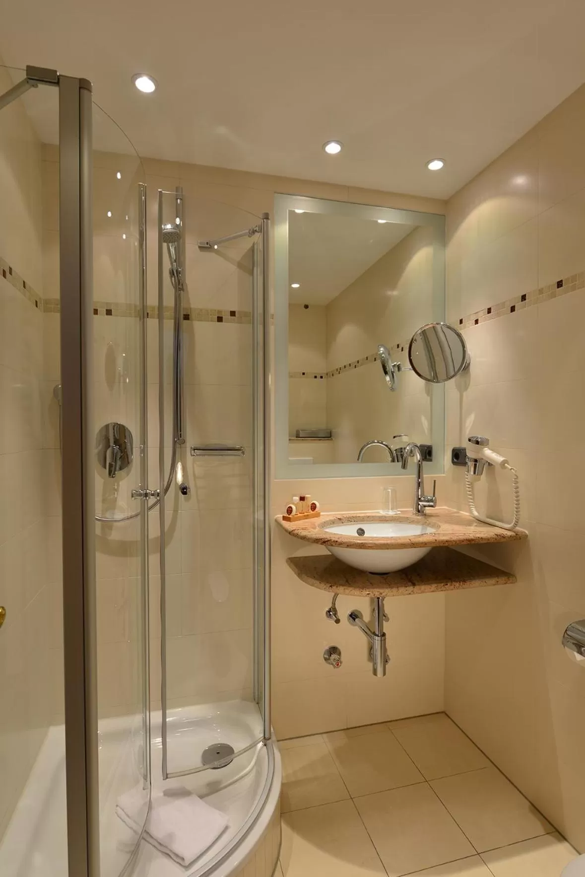 Bathroom in Hotel Torbräu