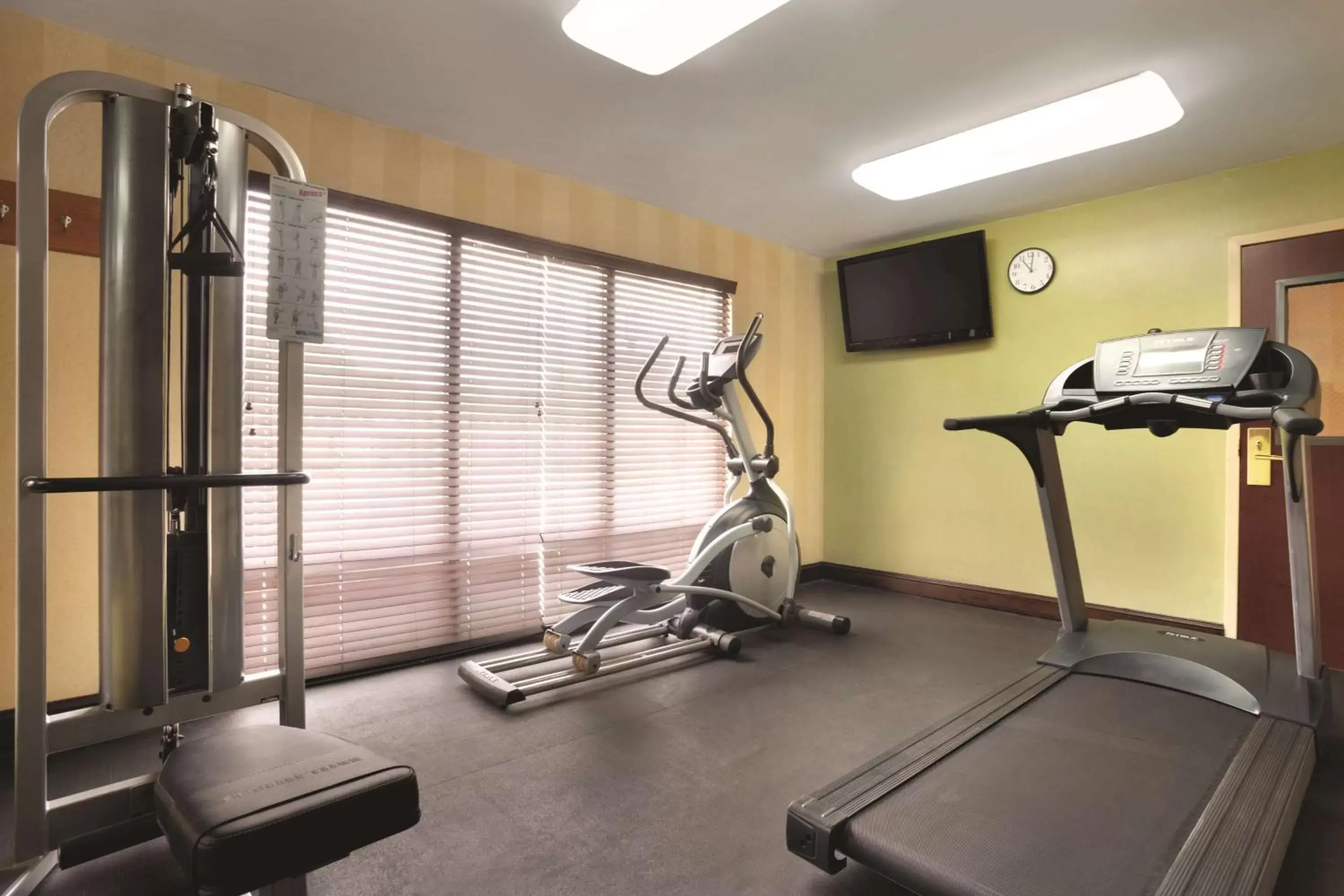 Activities, Fitness Center/Facilities in Park Inn by Radisson Albany