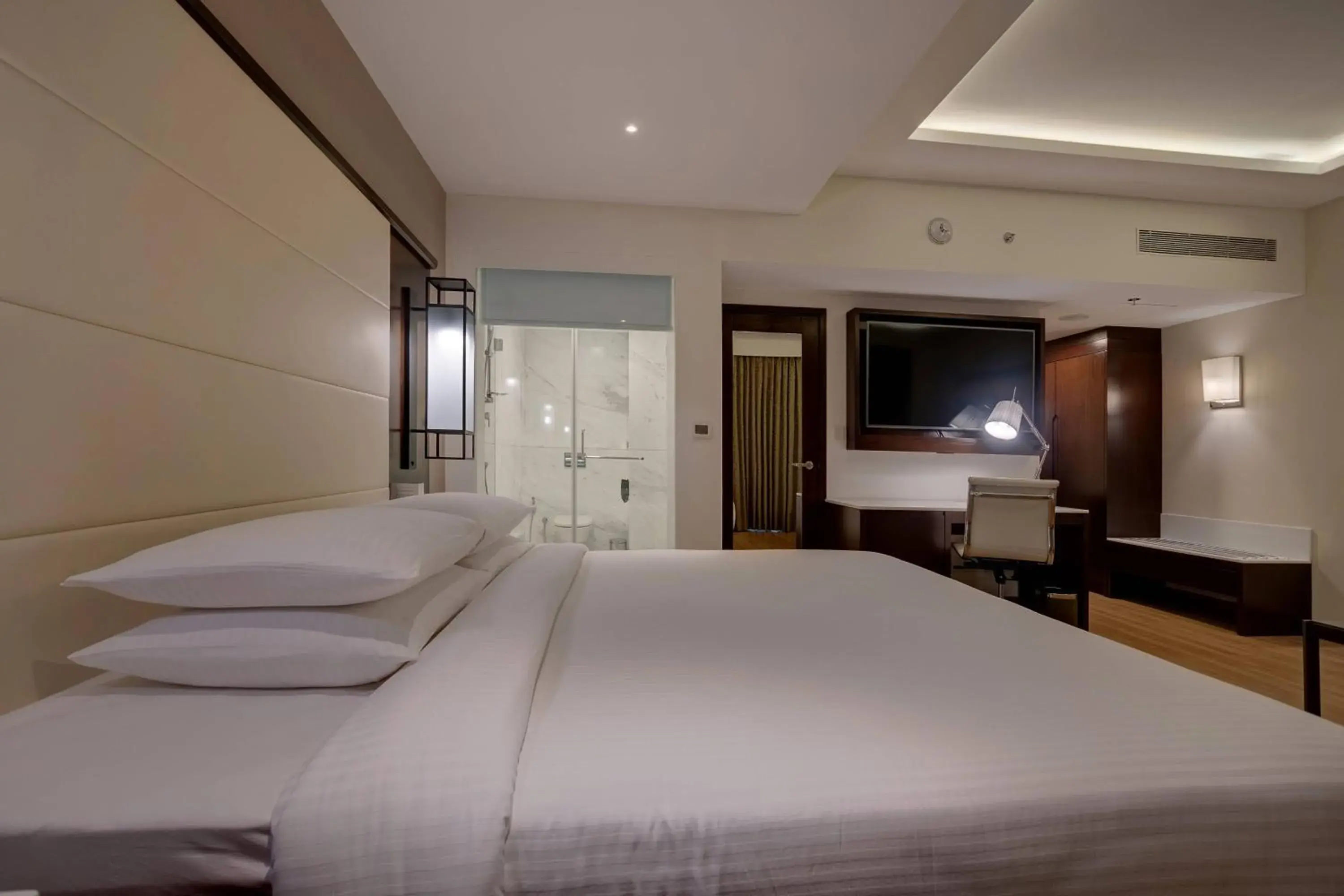 Photo of the whole room, Bed in Courtyard by Marriott Surat