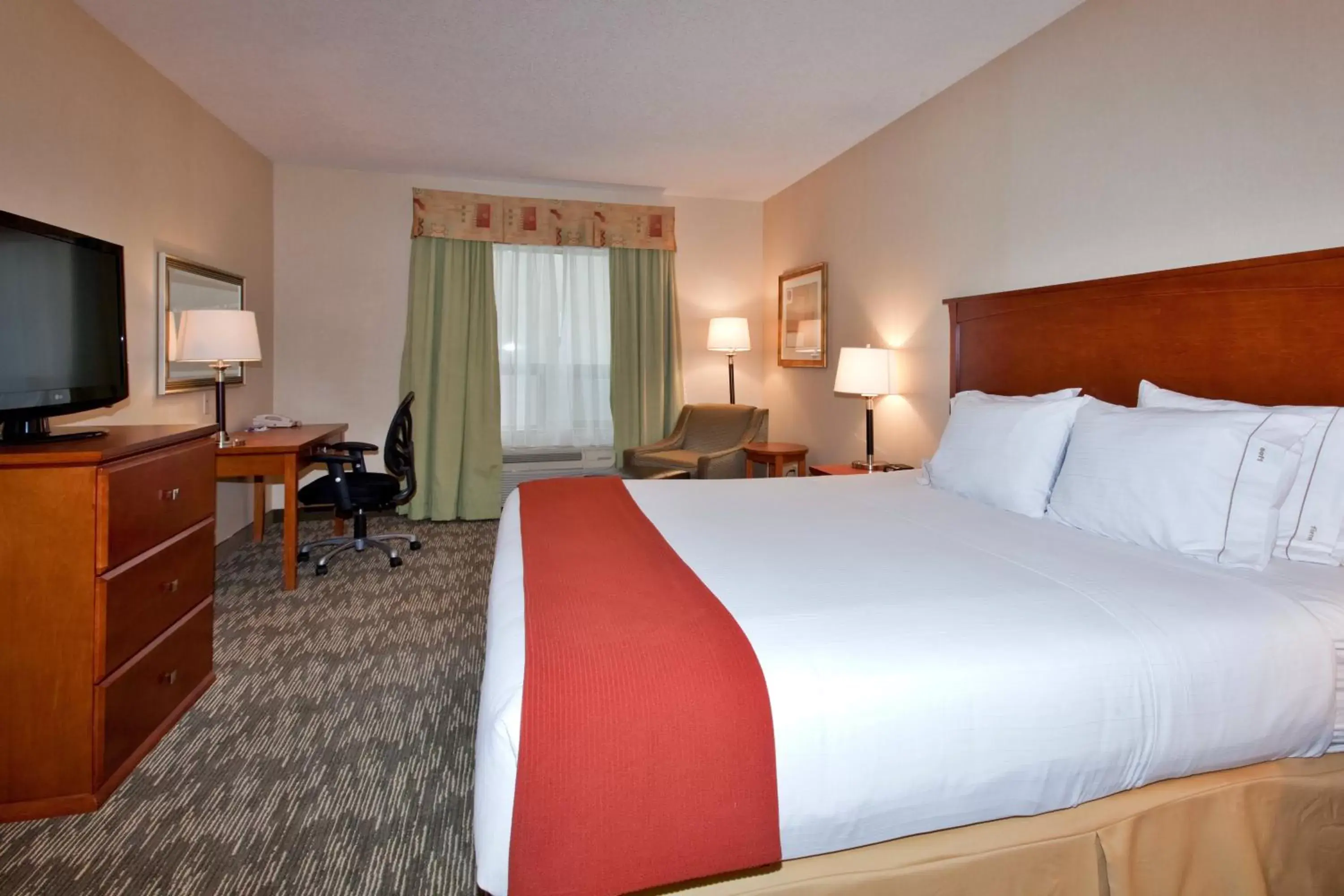 Photo of the whole room, Bed in Holiday Inn Express Hotel & Suites-Edmonton South, an IHG Hotel