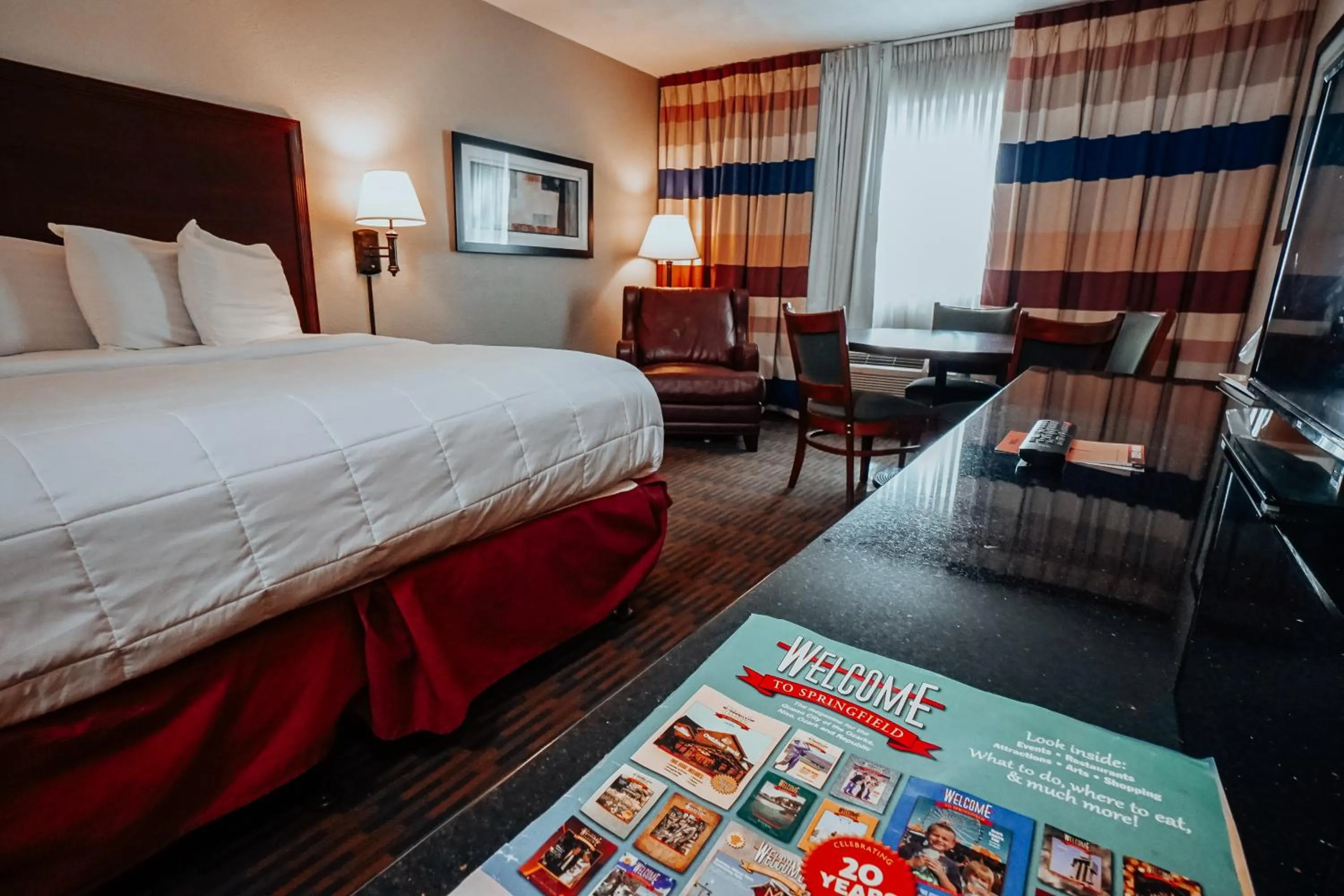 Lamplighter Inn and Suites - North