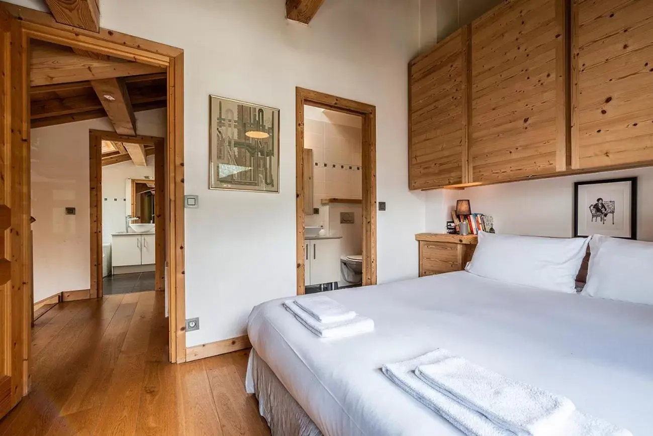 Bed in Eden Hotel, Apartments and Chalet Chamonix Les Praz