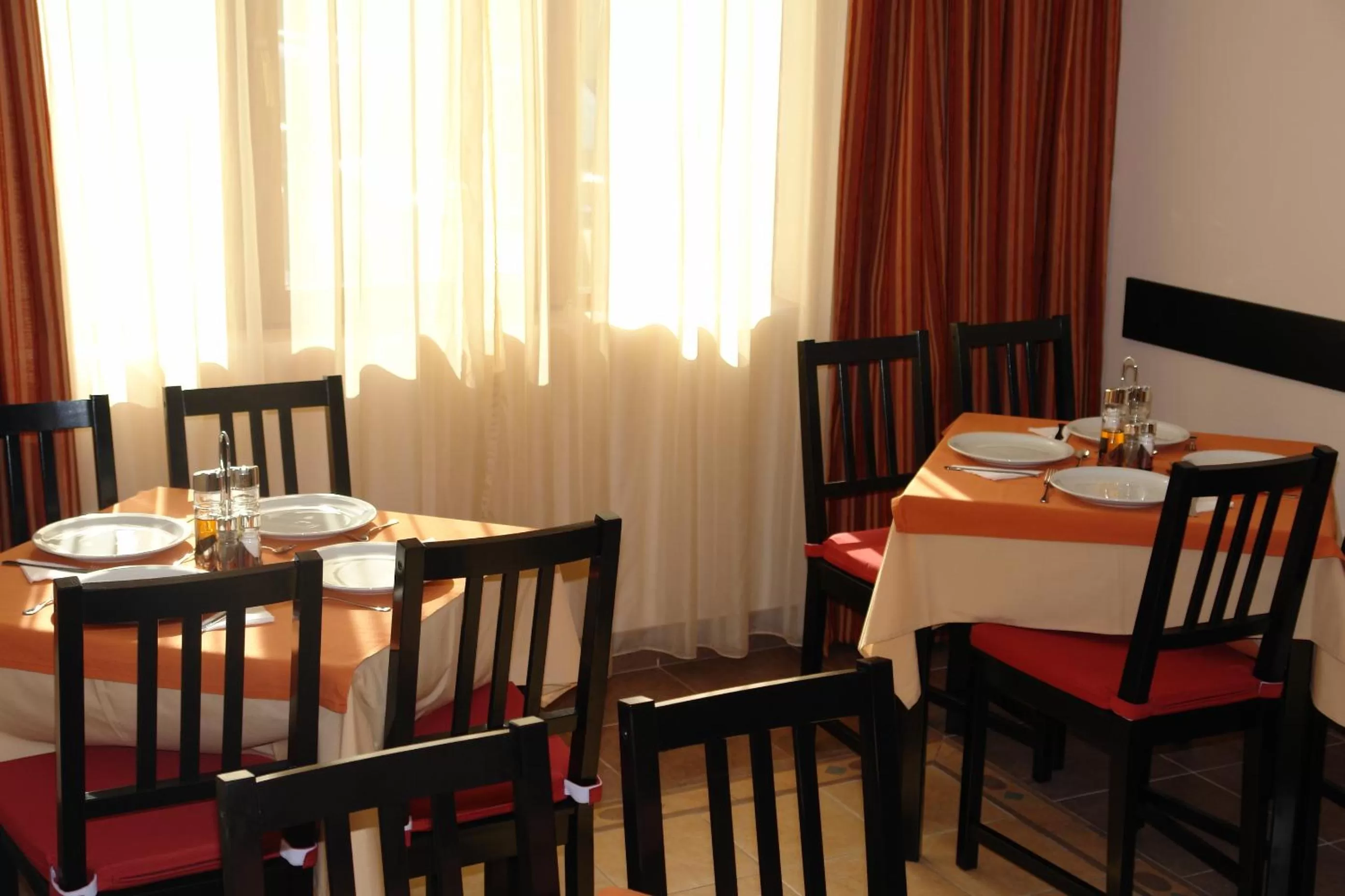 Restaurant/places to eat in Arion Hotel
