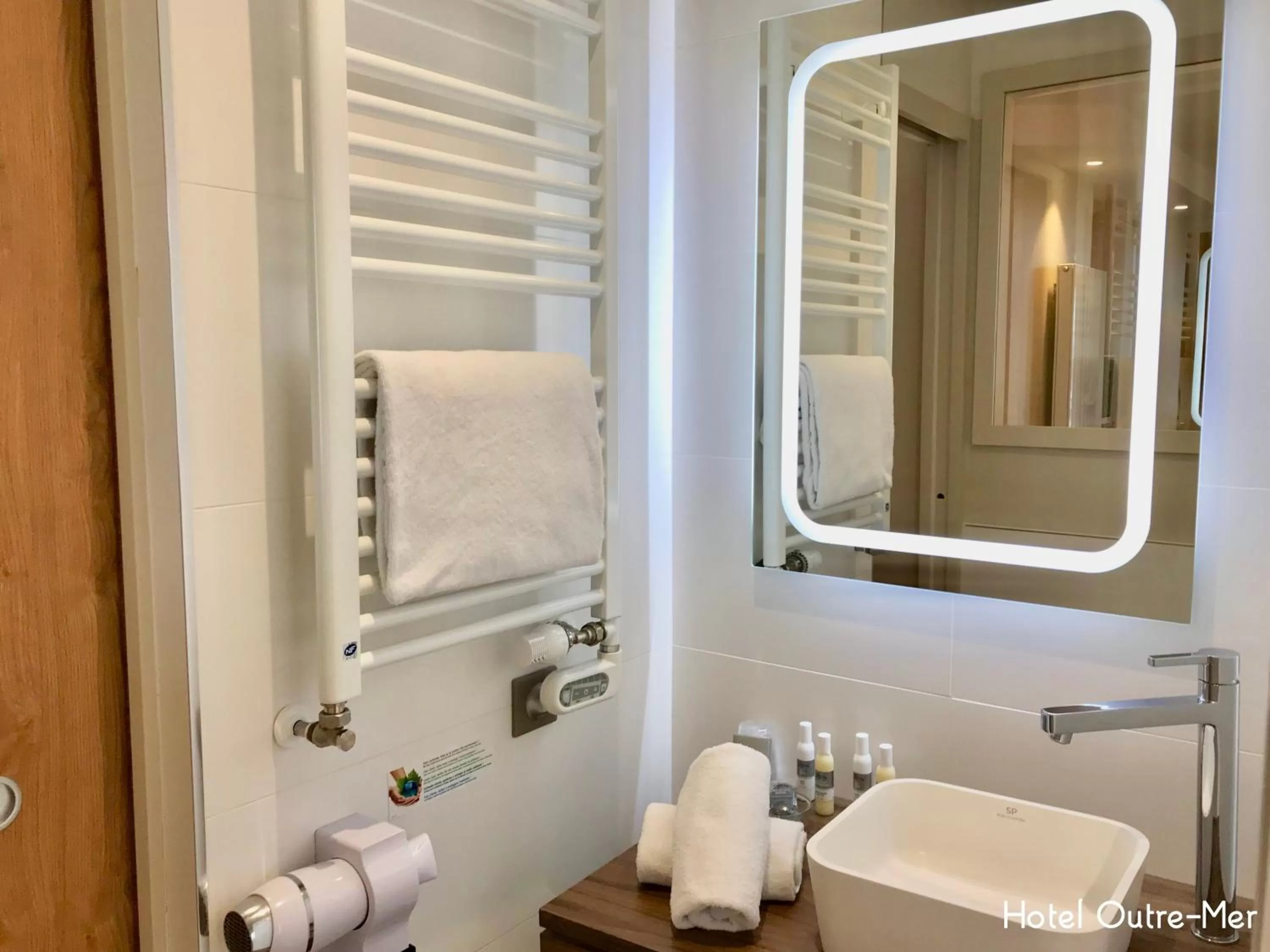 Shower in Hôtel Outre-Mer - Villa Le Couchant