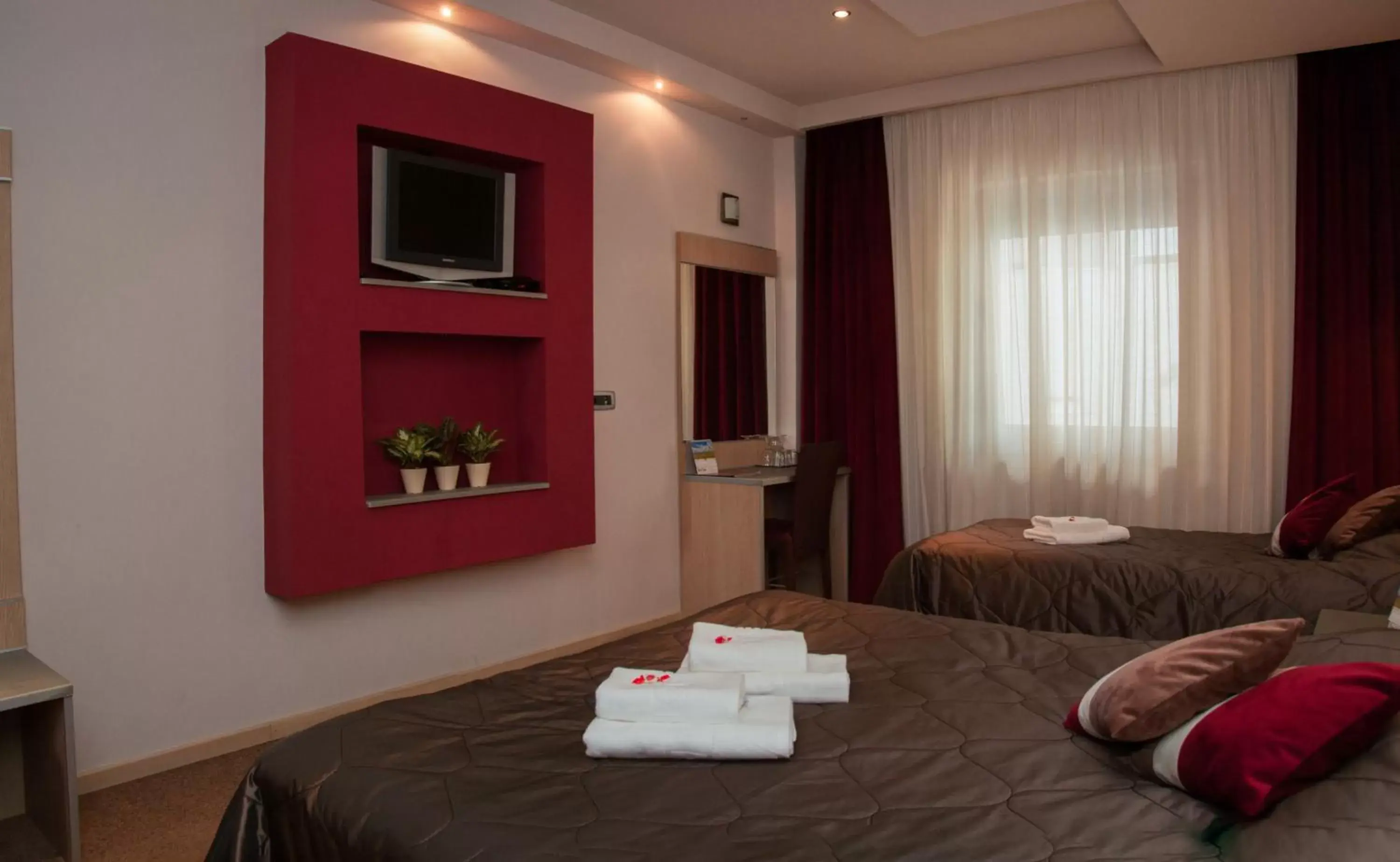 Bedroom, Bed in Garni Hotel Vigor - EV station