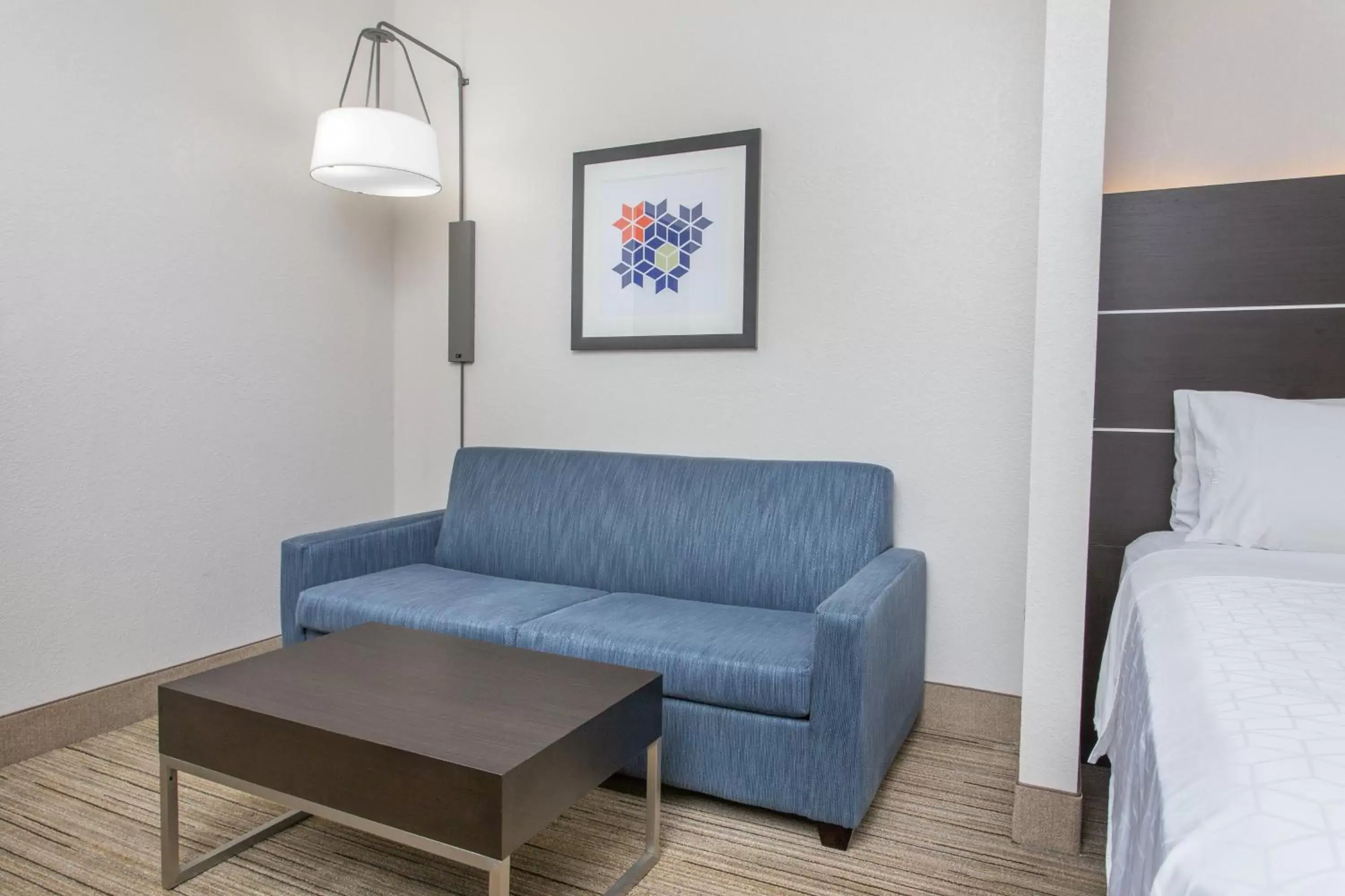 Photo of the whole room, Bed in Holiday Inn Express Silver Springs - Ocala by IHG Photo of the whole room, Bed in Holiday Inn Express Silver Springs - Ocala by IHG