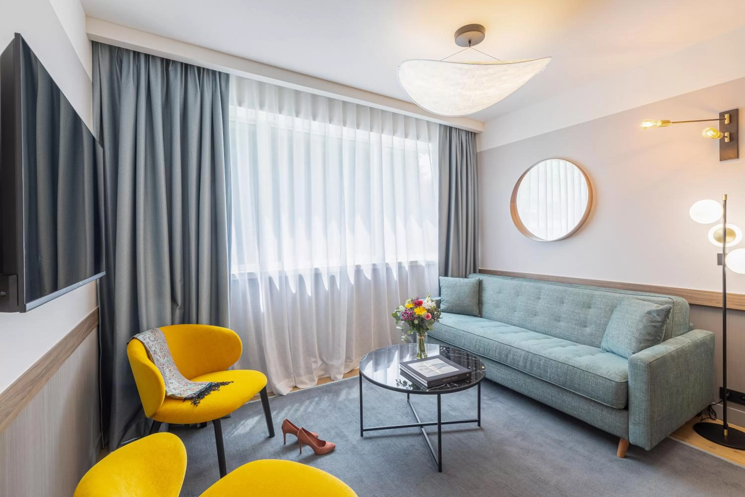 Living room in Golden Tulip Aix les Bains - Hotel & Spa